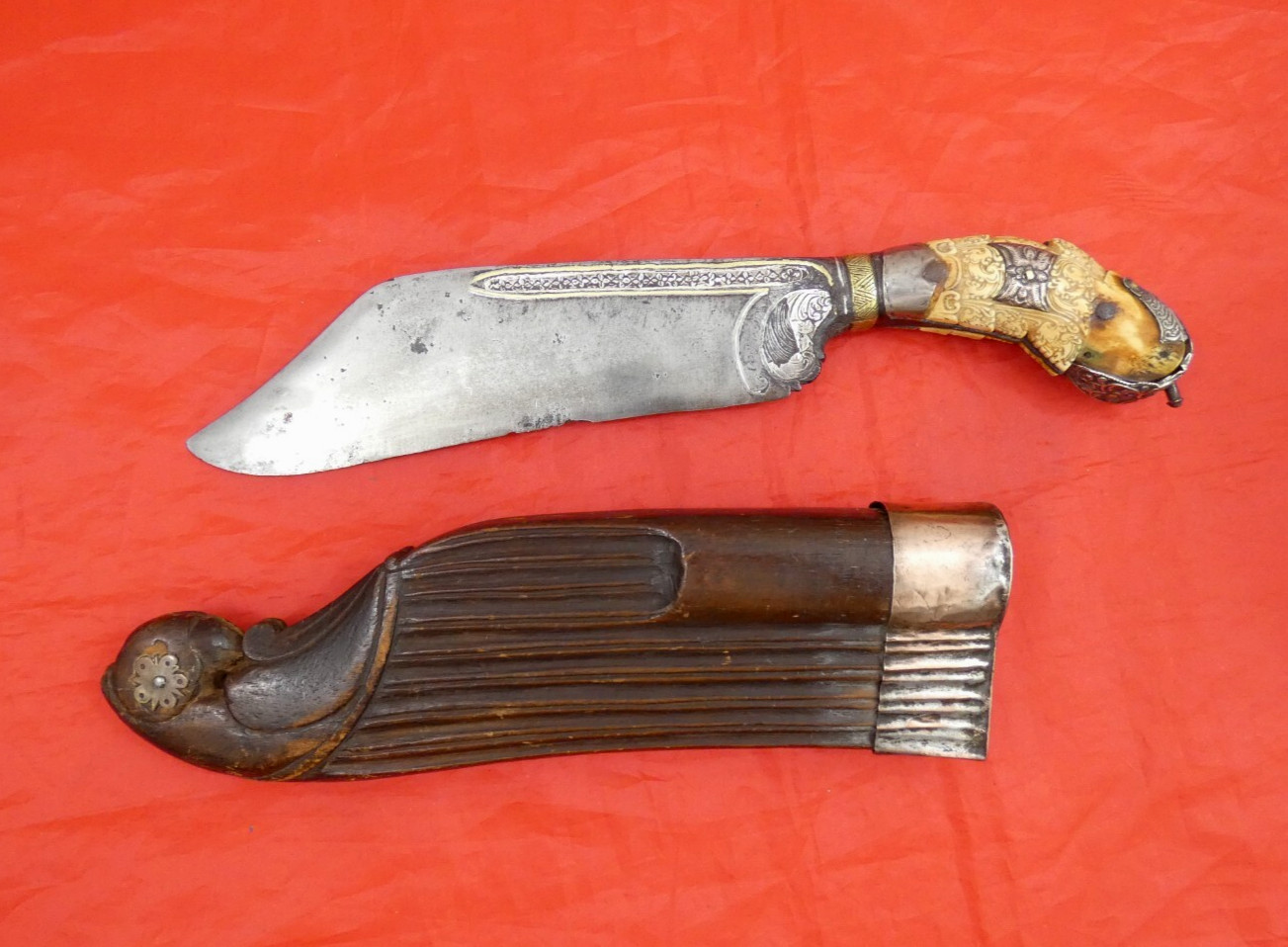 FINE ANTIQUE PIHA KAETTA SILVER MOUNTED DAGGER KNIFE SRI LANKA CEYLON Sword 18C