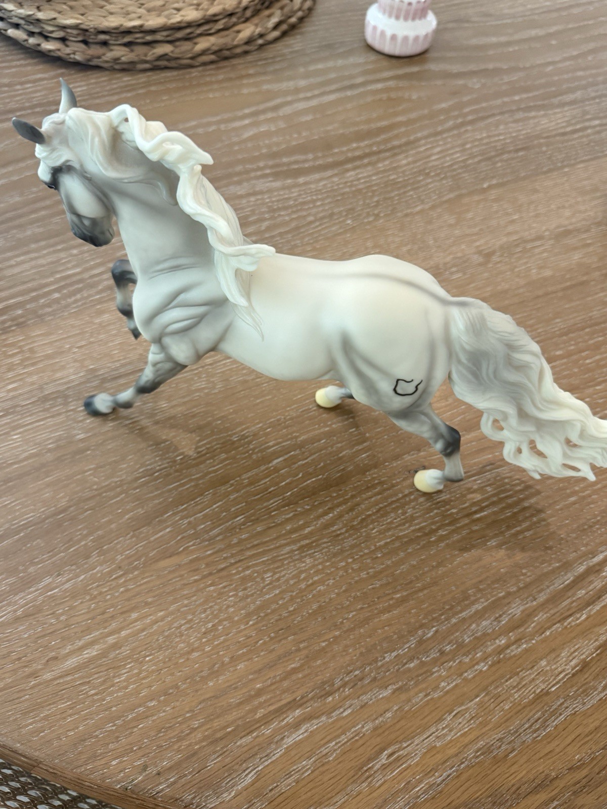 Breyer Model #710104, 