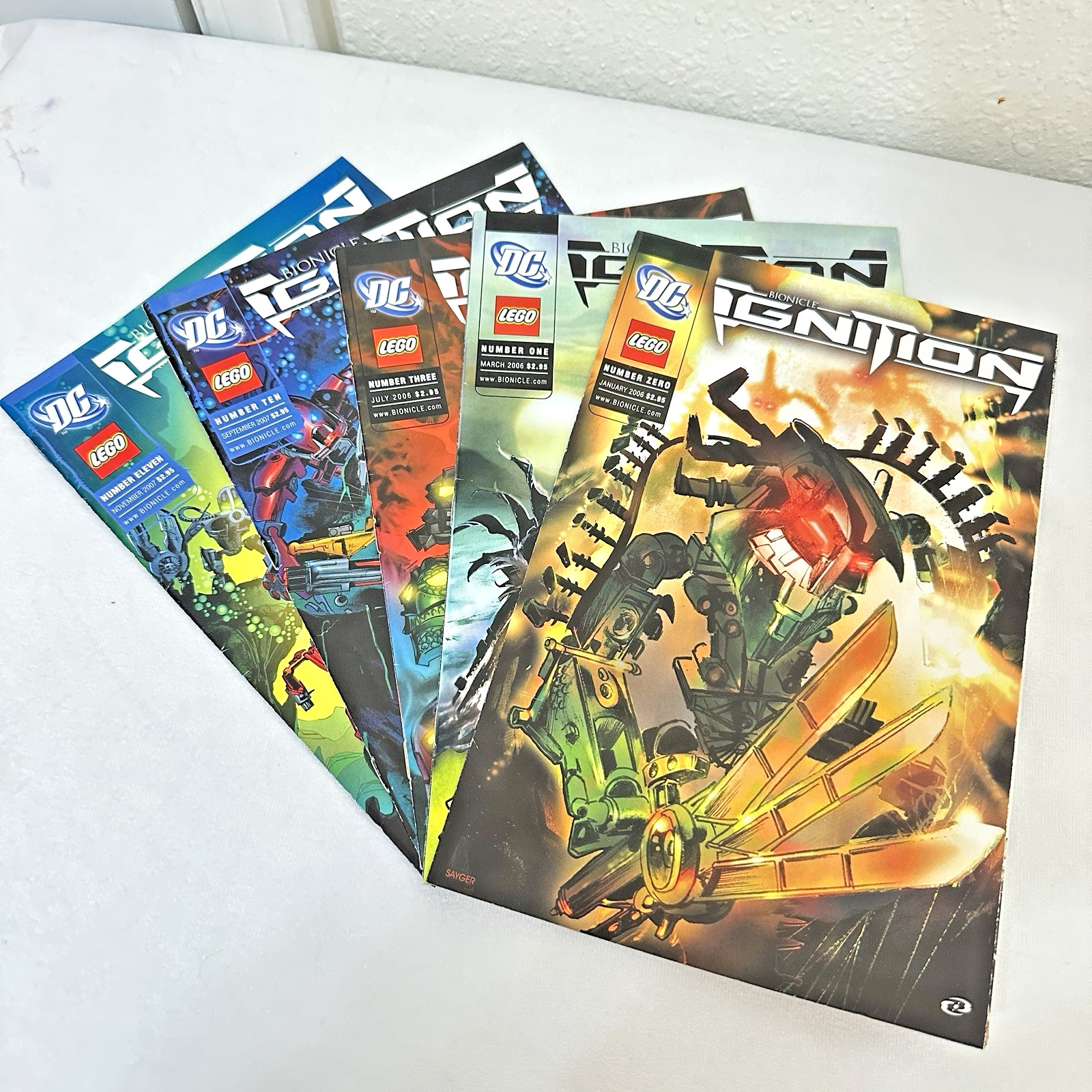 LEGO Bionicle Ignition 2006-2007 DC Comic (Lot of 5) #0, 1, 3, 10 and 11 LEGO Bionicle Ignition 2006-2007 DC Comic (Lot of 5) #0, 1, 3, 10 and 11