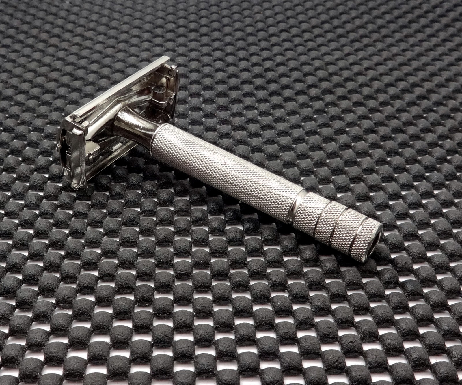 Vintage 1954 Gillette Super Speed DE Safety Razor Z1 Nice & Clean 1940\'s Style
