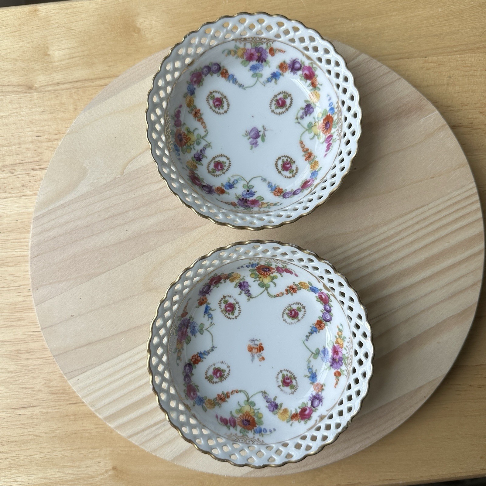 VTG Schumann Bavaria Dresden Gilt Two Bowls 5 Inch Hand Painted Floral Webbed VTG Schumann Bavaria Dresden Gilt Two Bowls 5 Inch Hand Painted Floral Webbed