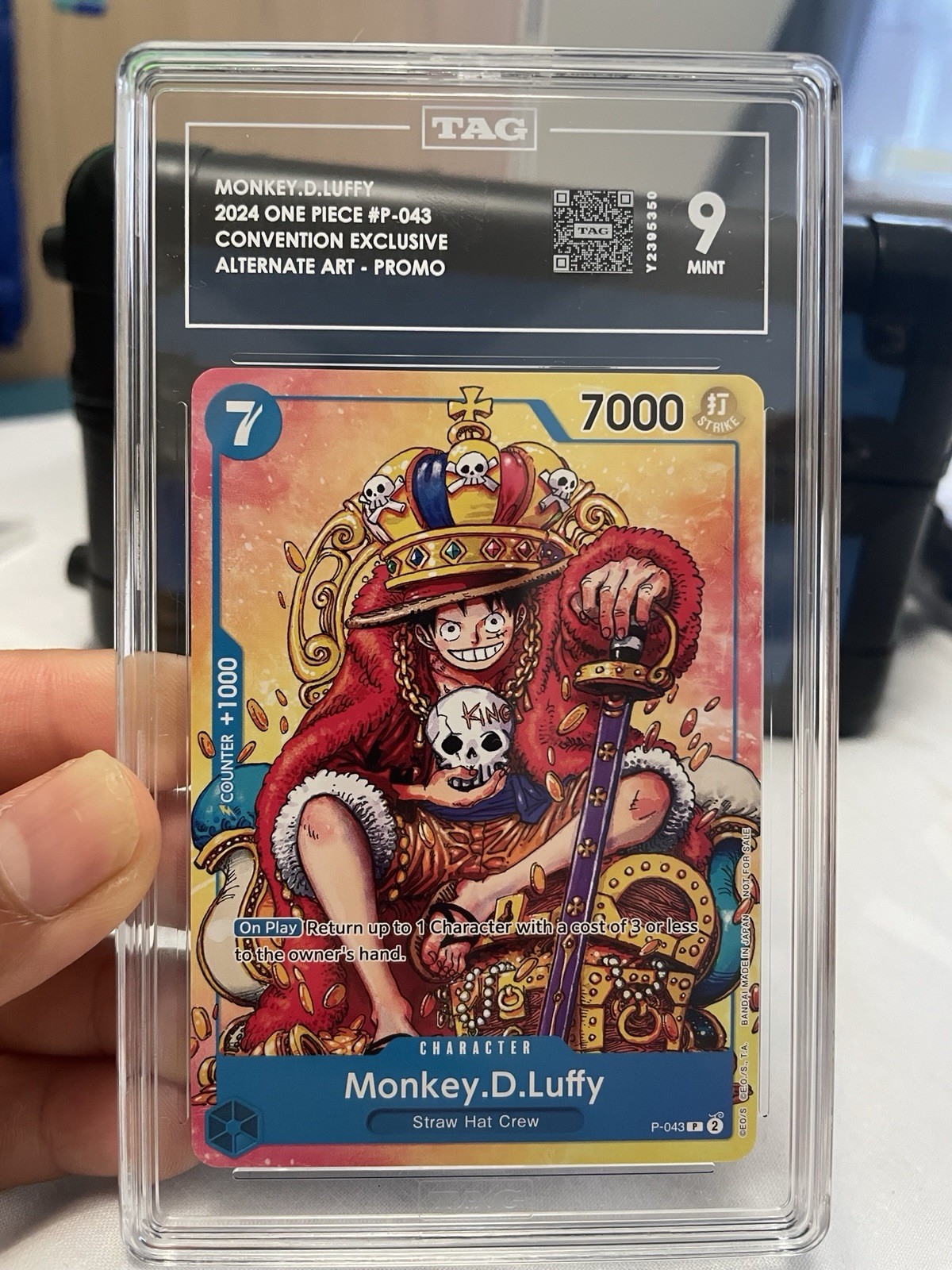 One Piece Monkey D Luffy P-043 Convention Exclusive Promo Alt Art TAG 9 Mint
