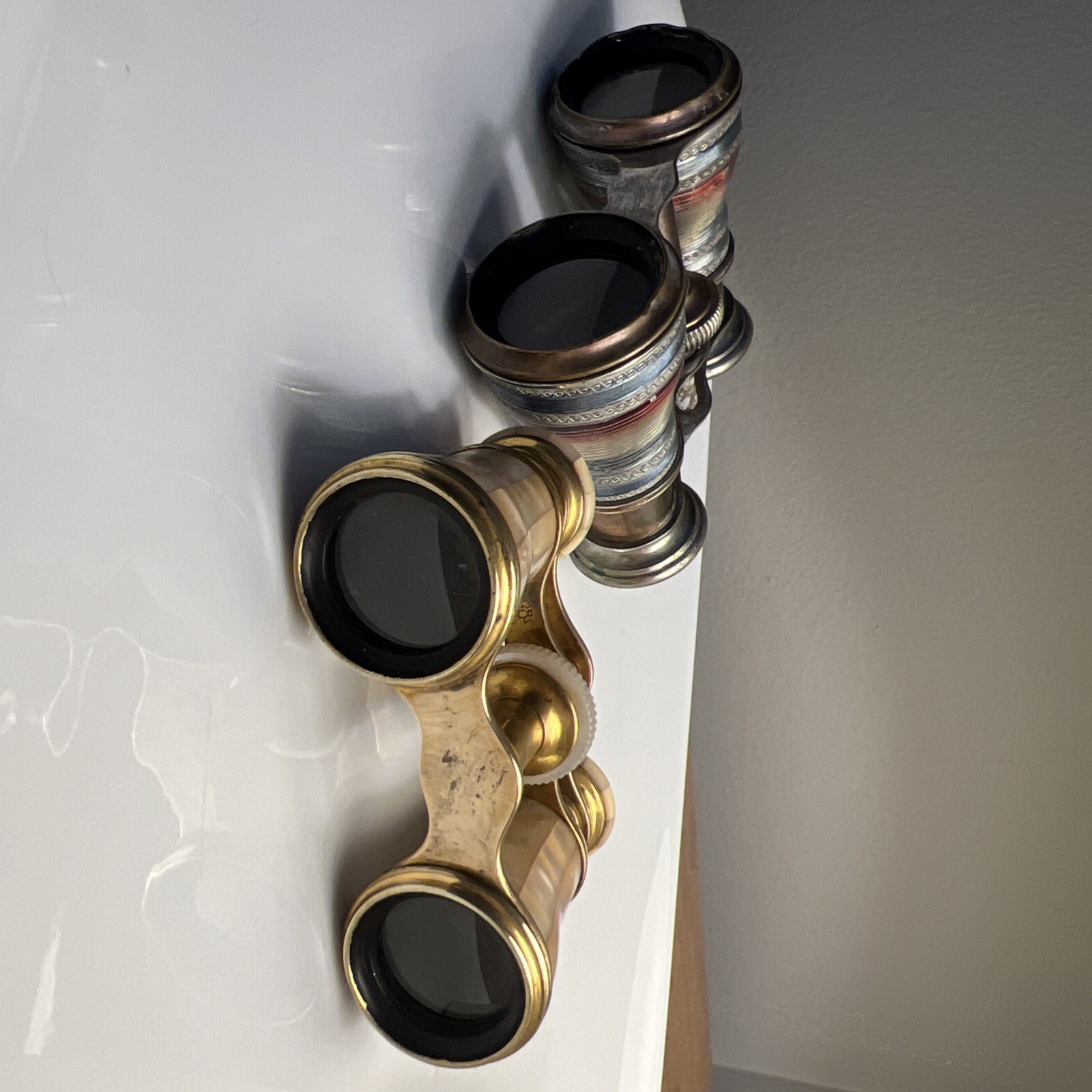 Chevalier Paris Vintage Opera Glasses With Binoculars Mother Of Pearl And Stripe Chevalier Paris Vintage Opera Glasses With Binoculars Mother Of Pearl And Stripe