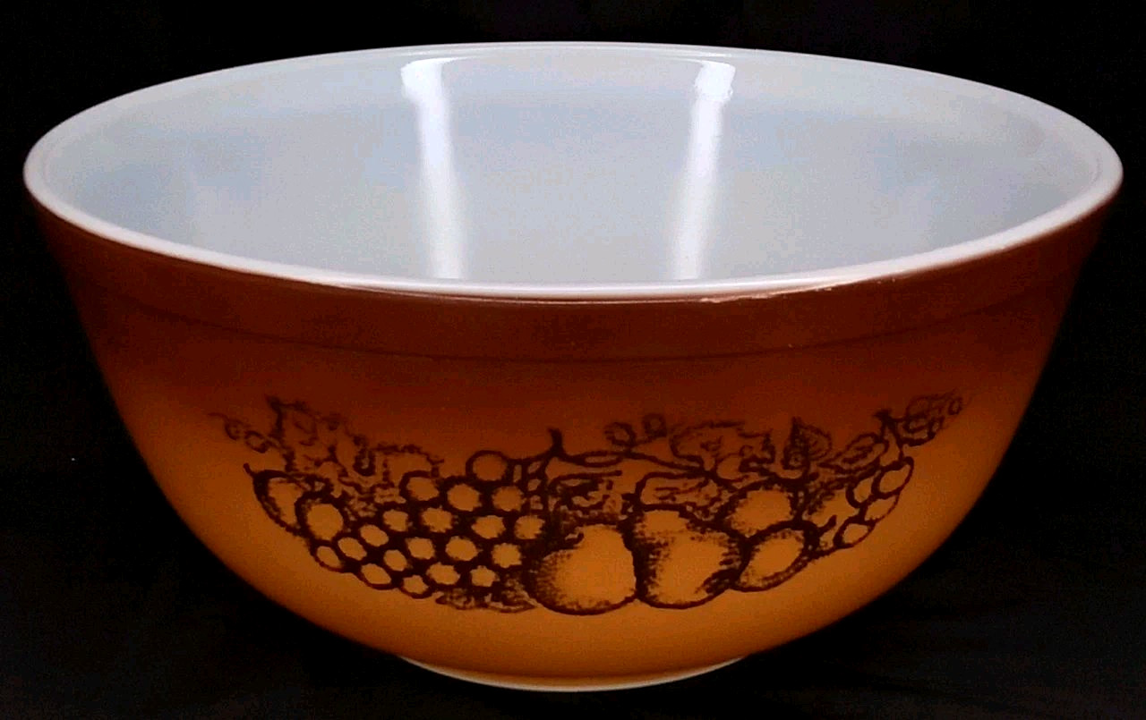 Vintage 1970s Pyrex Glass Old Orchard 403 Mixing Bowl Made In USA