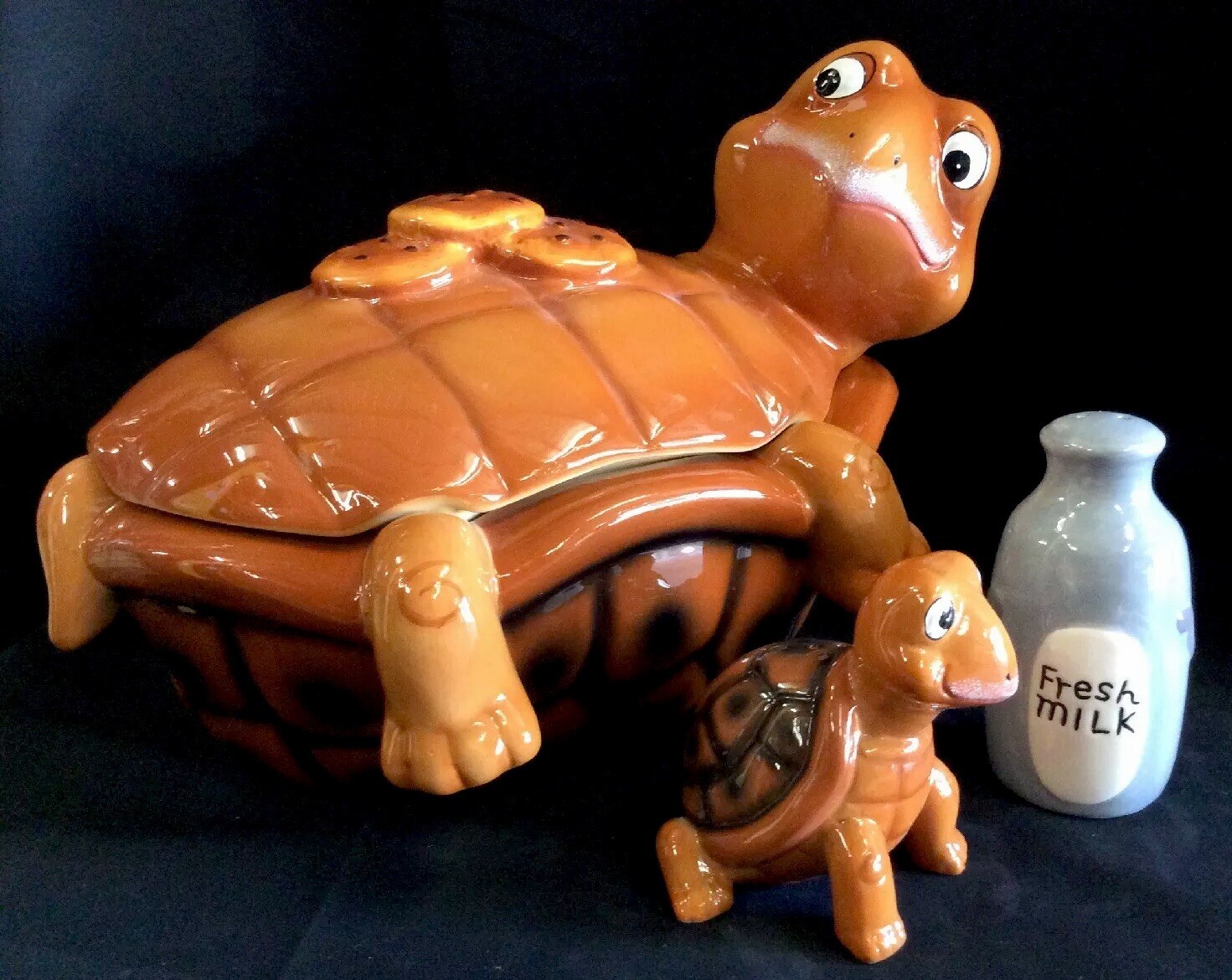 Adorable Large Turtle Cookie Jar w/Matching Salt & Pepper Shakers Too CuTe NIB