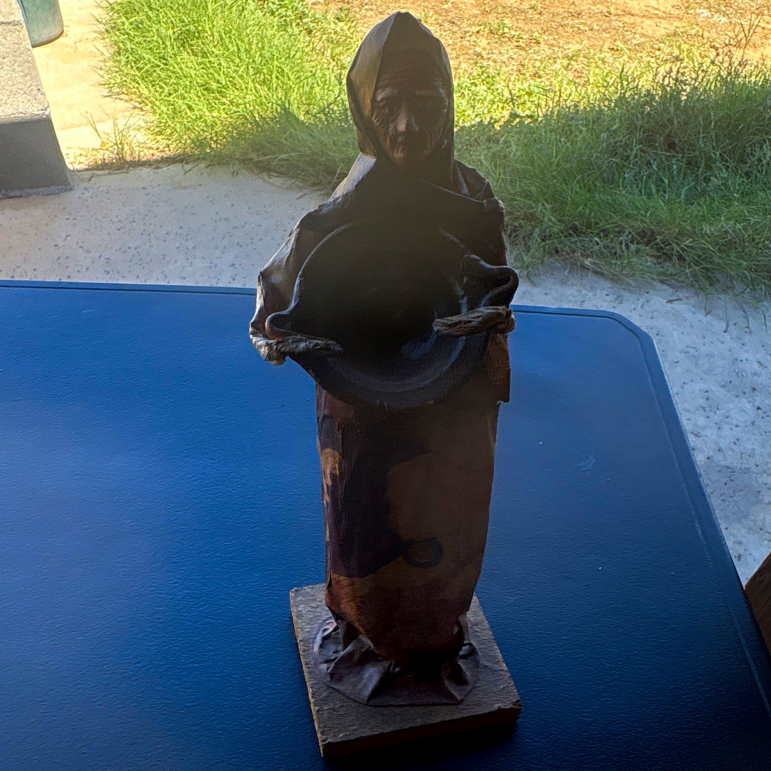 Vintage Mexican Paper Mache Folk Art Figurine Old Peasant Woman Clay Pot 12\