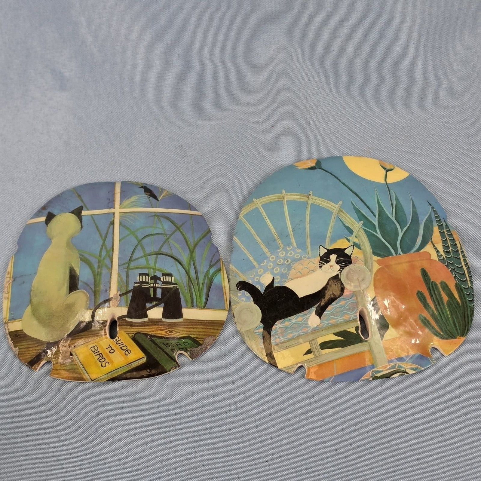 Set of 2 Laurel Burch Cat Sand Dollar Wall Plaques Hanging Decor Set of 2 Laurel Burch Cat Sand Dollar Wall Plaques Hanging Decor