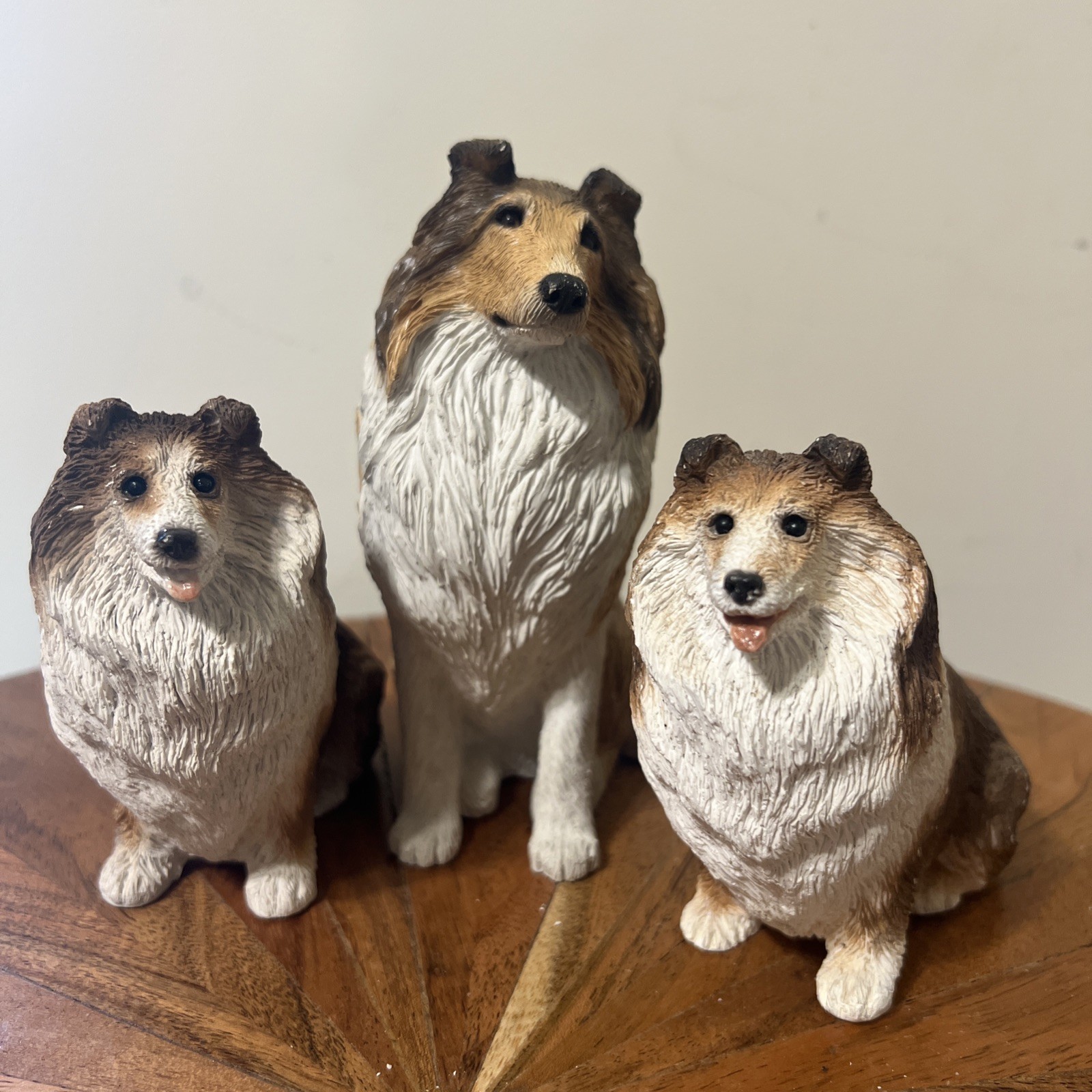 Lot of 3 Vintage Resin Collie Dog Figures Statues Collectibles Lot of 3 Vintage Resin Collie Dog Figures Statues Collectibles