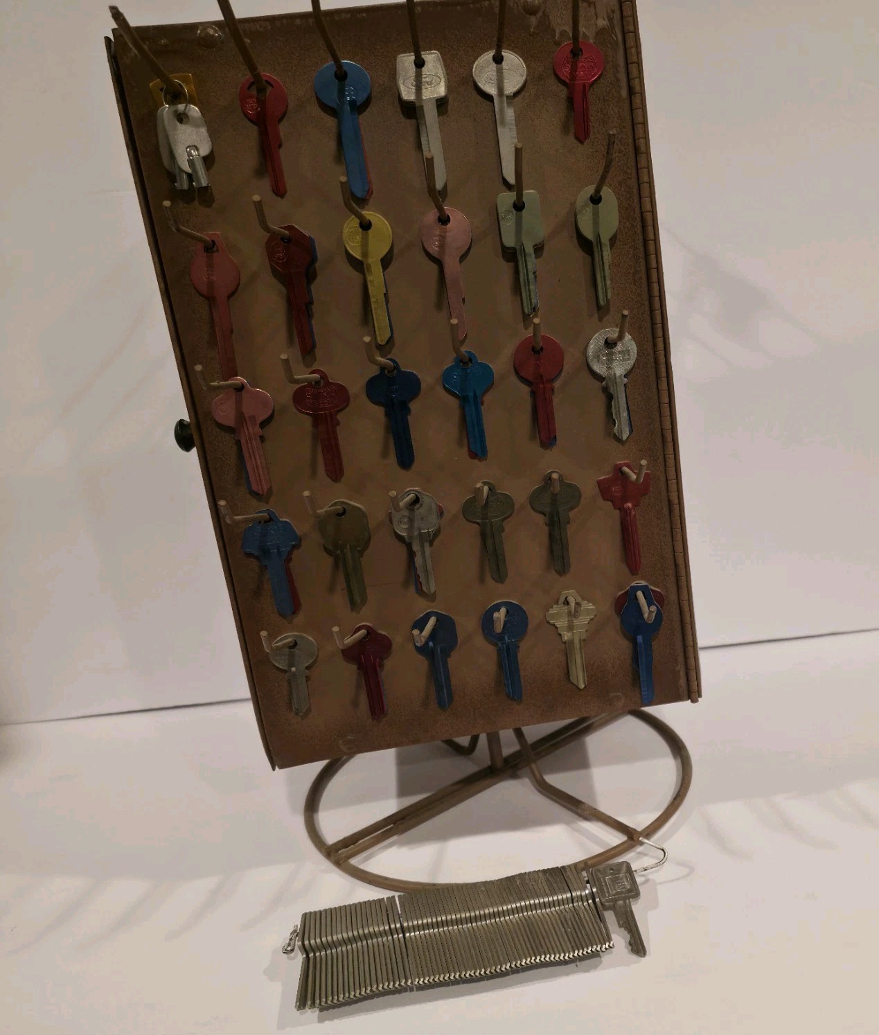 Vintage Locksmith Key Display Cabinet Rotating Stand Ford GM Auto Keys Blanks...