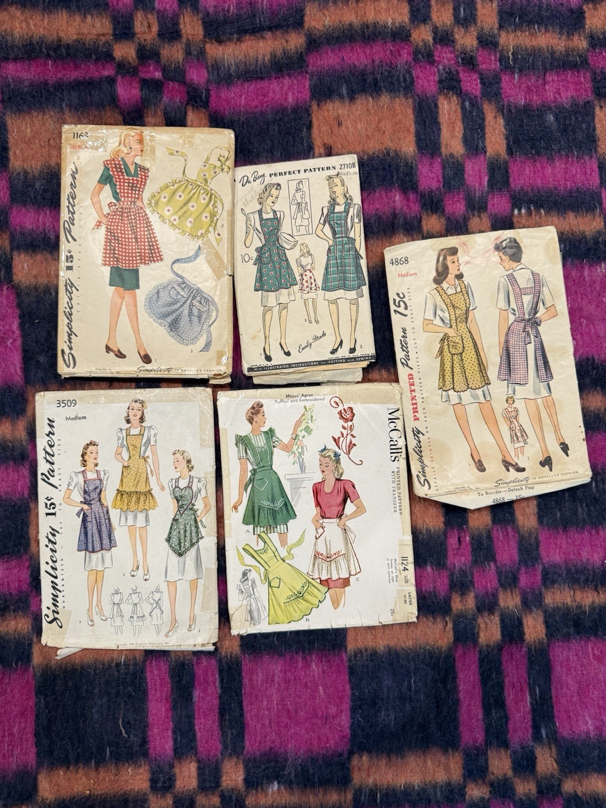 VTG 1940s Apron Sewing Pattern Lot 5 Simplicity McCall DuBarry Heart Bib Ruffle VTG 1940s Apron Sewing Pattern Lot 5 Simplicity McCall DuBarry Heart Bib Ruffle