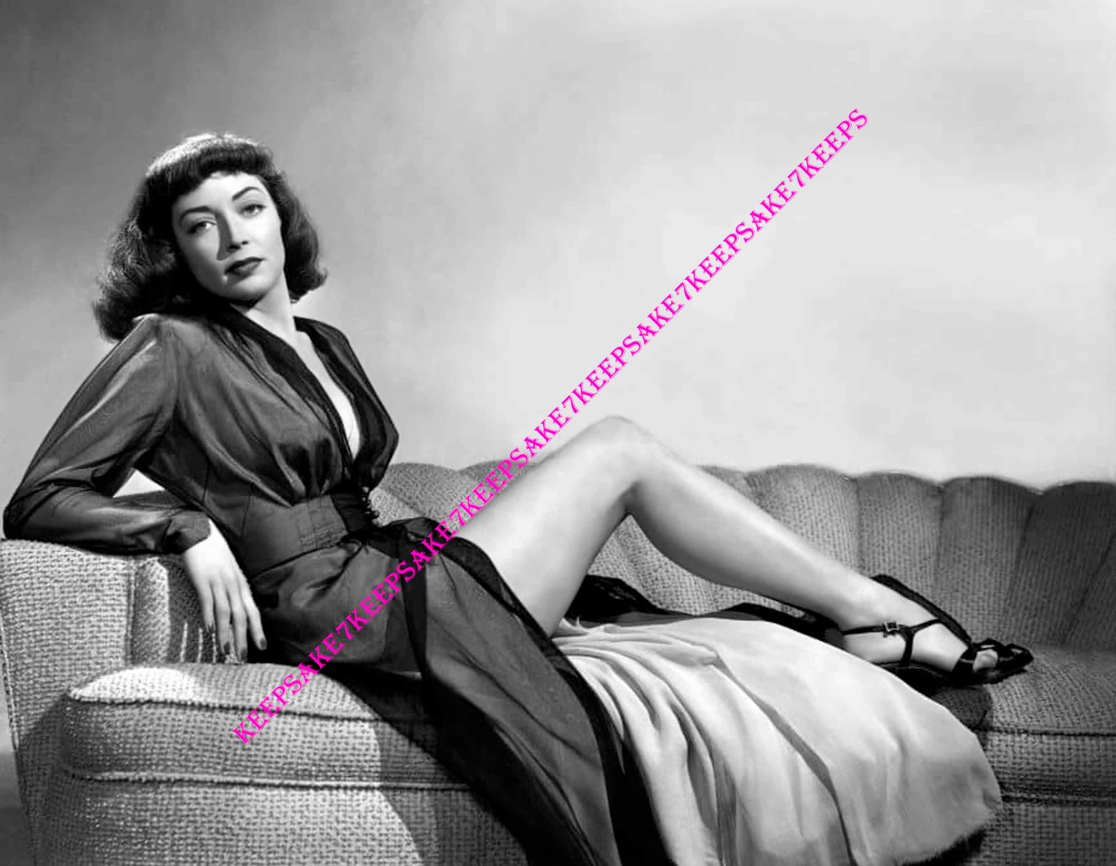 1940s-50s ACTRESS MARIE WINDSOR LEGGY FEMME FATALE PHOTO A-MWIN2