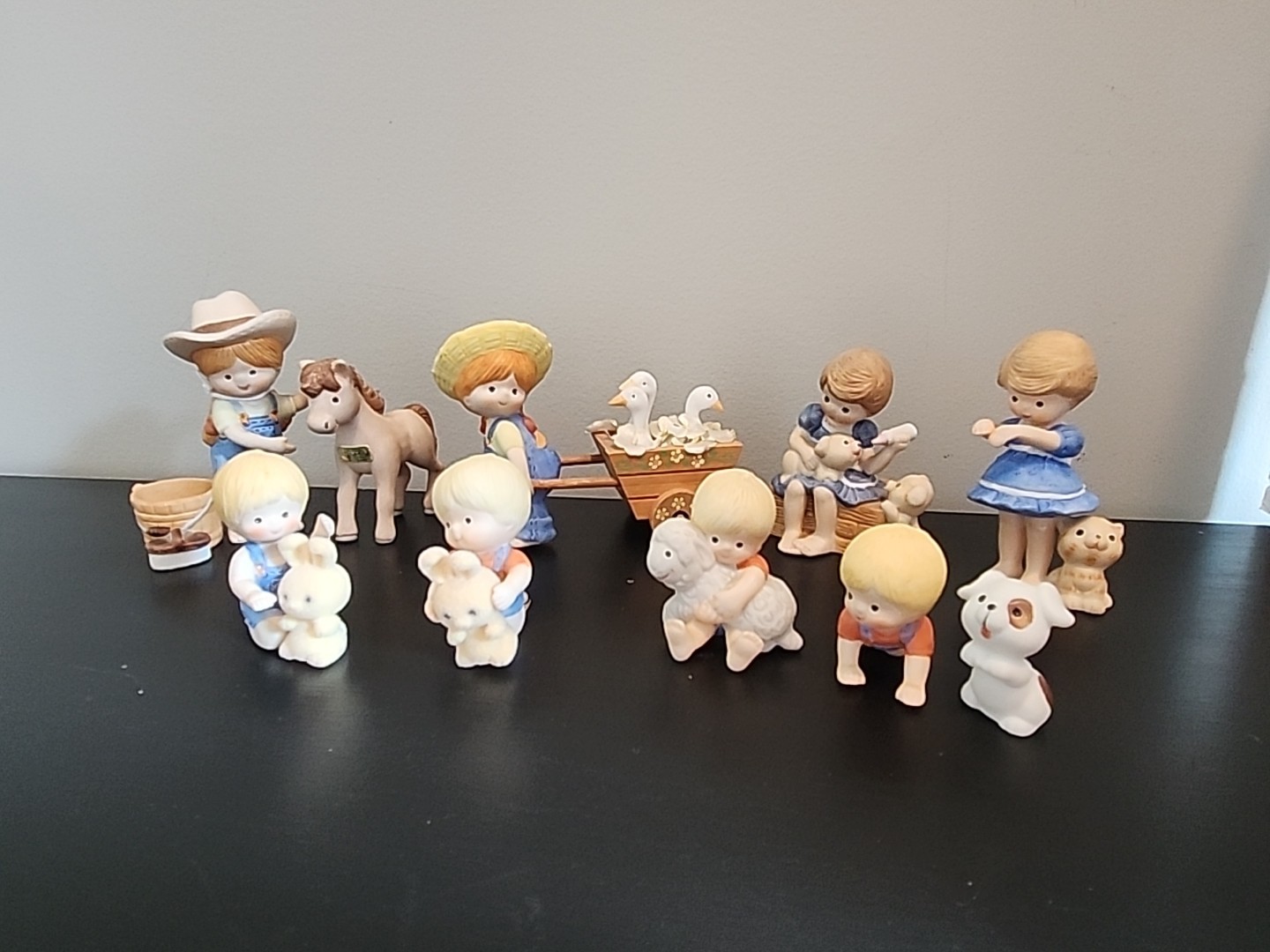 Enesco Country Cousins Lot 13pcs Farm Friends Horse Geese Pigs Kitty Rabbit Pup