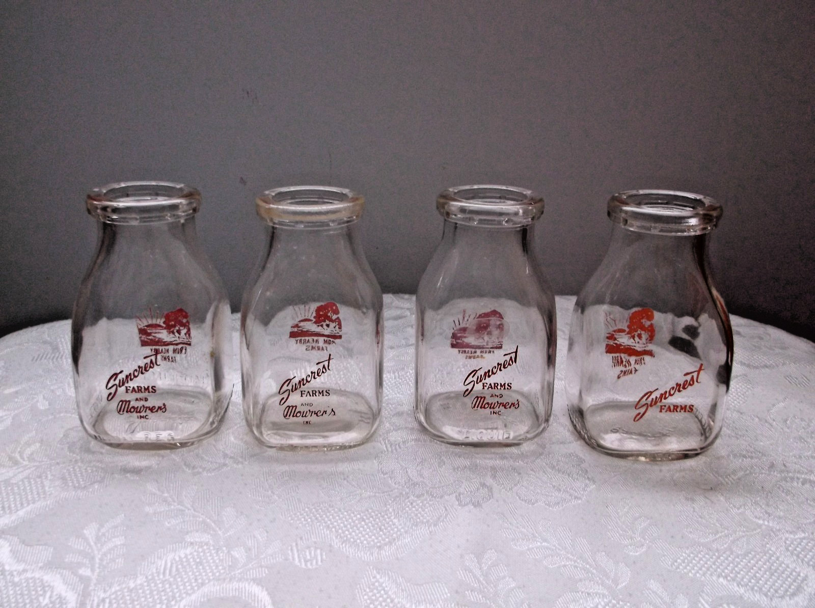 Vintage Glass Milk Bottles Lot Of 4 Half Pint Size Suncrest Farms, PA