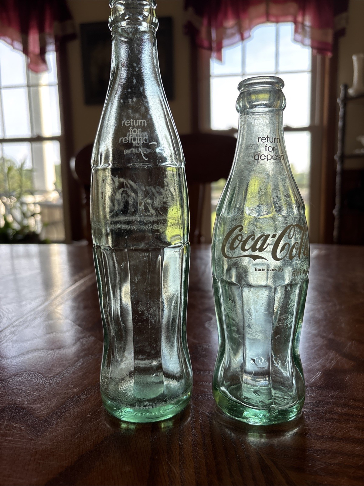 2- Vintage Antique Soda Pop Bottles, Coke, Clear, Different Sizes, Virginia /MI 2- Vintage Antique Soda Pop Bottles, Coke, Clear, Different Sizes, Virginia /MI