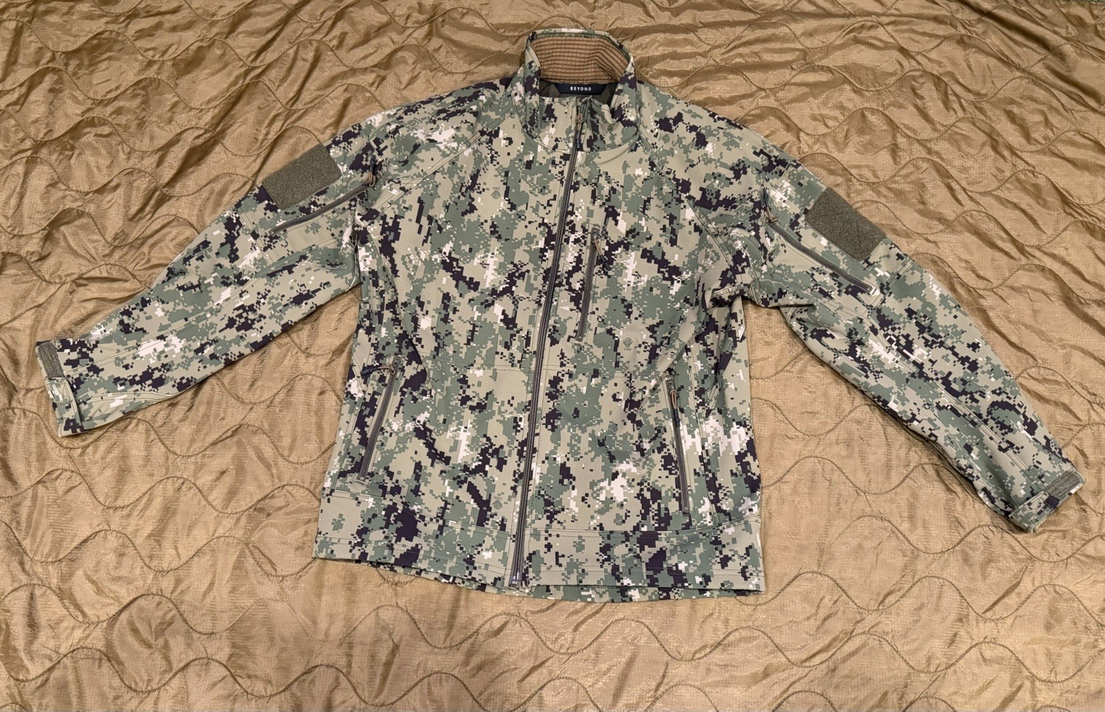Beyond Clothing A5 Rig Softshell Jacket Fleece Lined - X-Large Reg - AOR2 NWU3