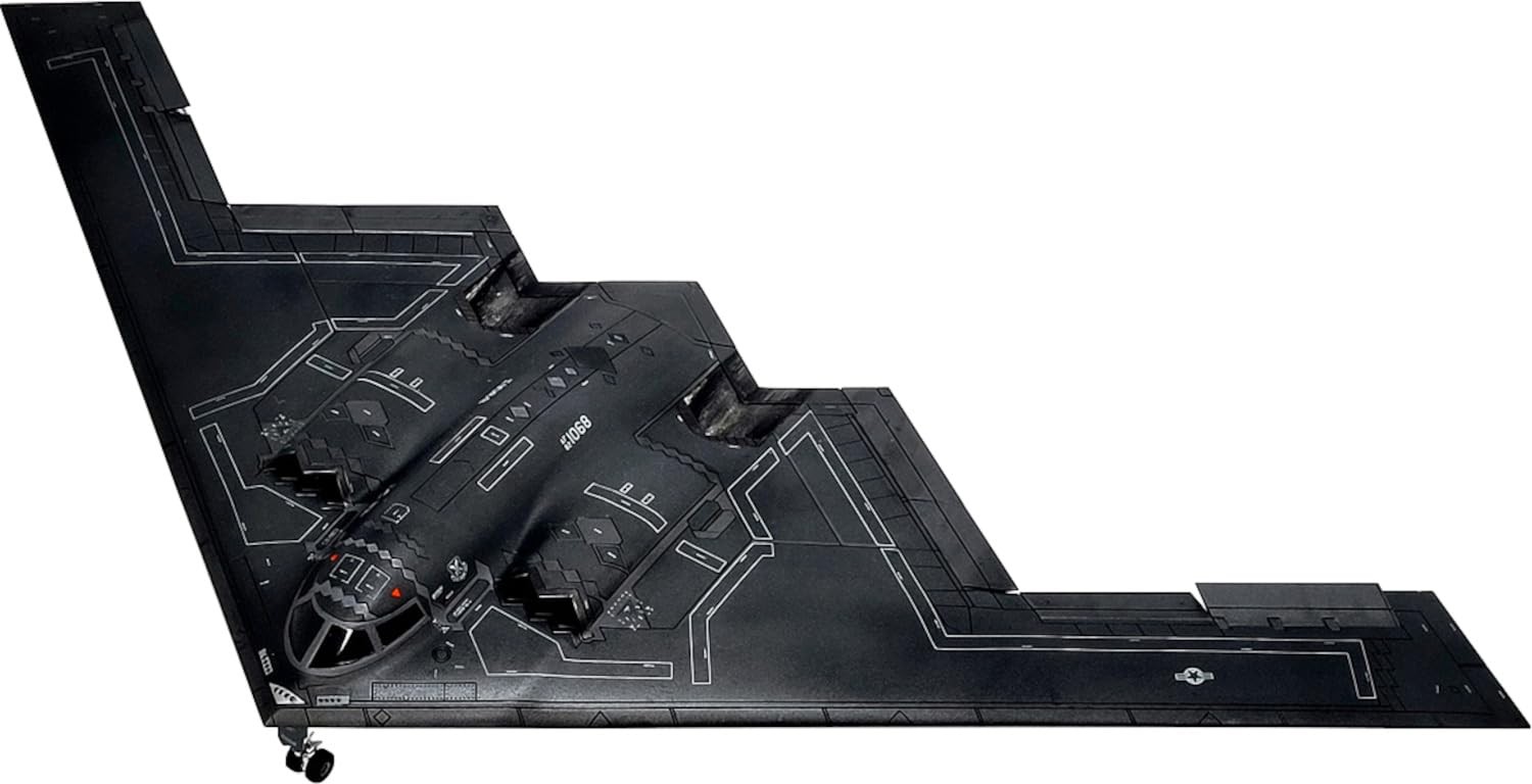 Academy 1/144 B-2A SPIRIT Strategic Bomber Plastic Model Kit 12645