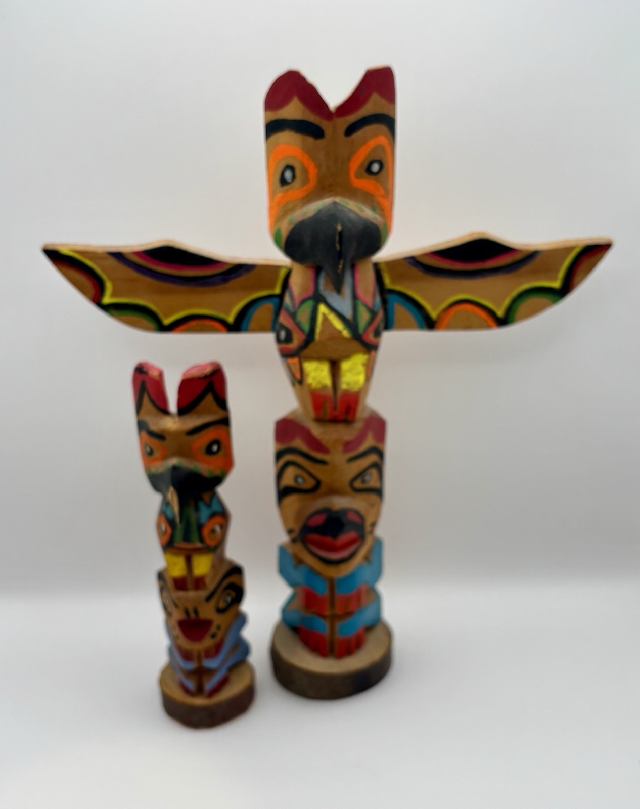 Vintage Chief White Eagle Hand Carved Totem Poles Genuine Indian Made Pair