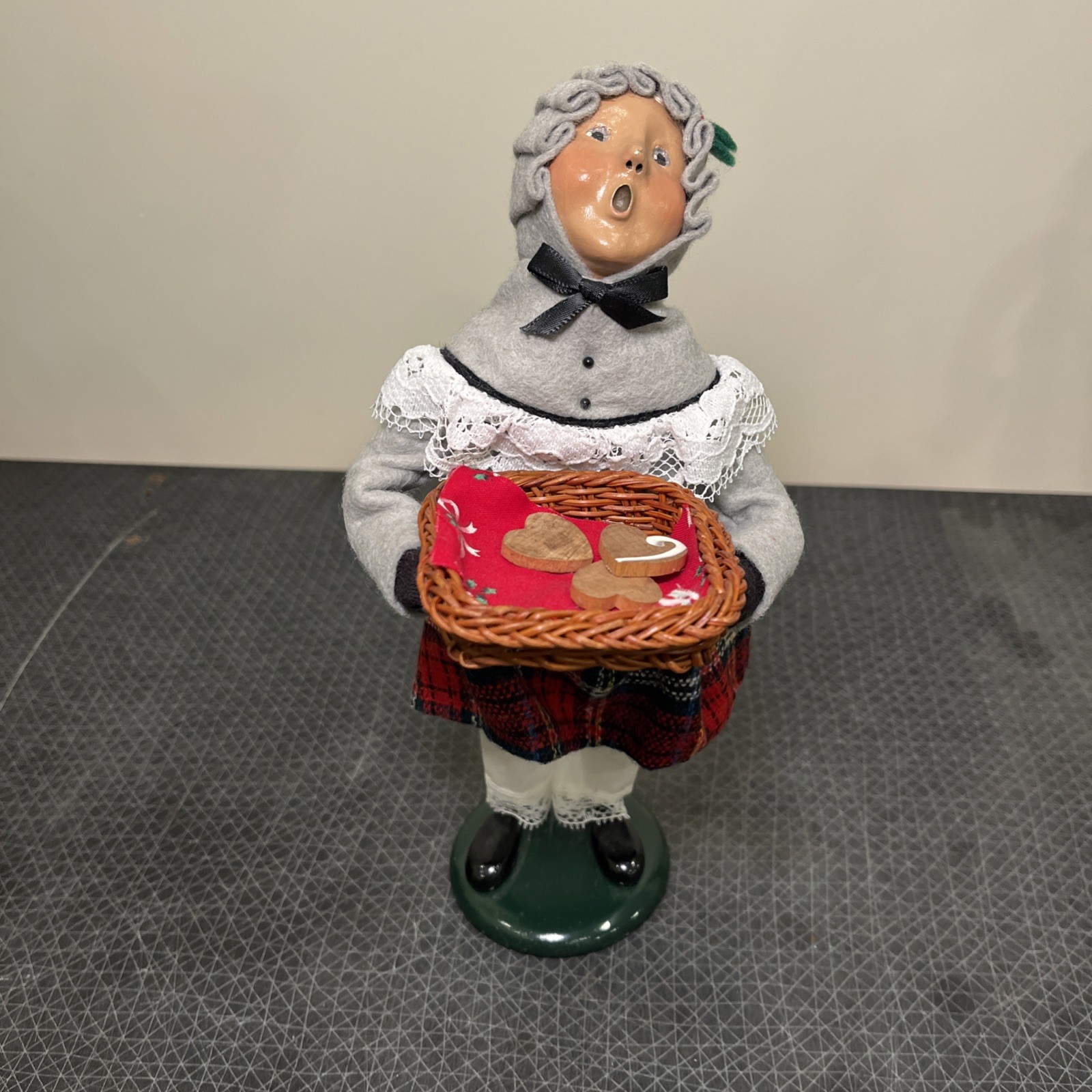 Byers Choice Girl Child, Christmas Cookies Basket, Grey, Bows, Lace, Plaid Skirt Byers Choice Girl Child, Christmas Cookies Basket, Grey, Bows, Lace, Plaid Skirt