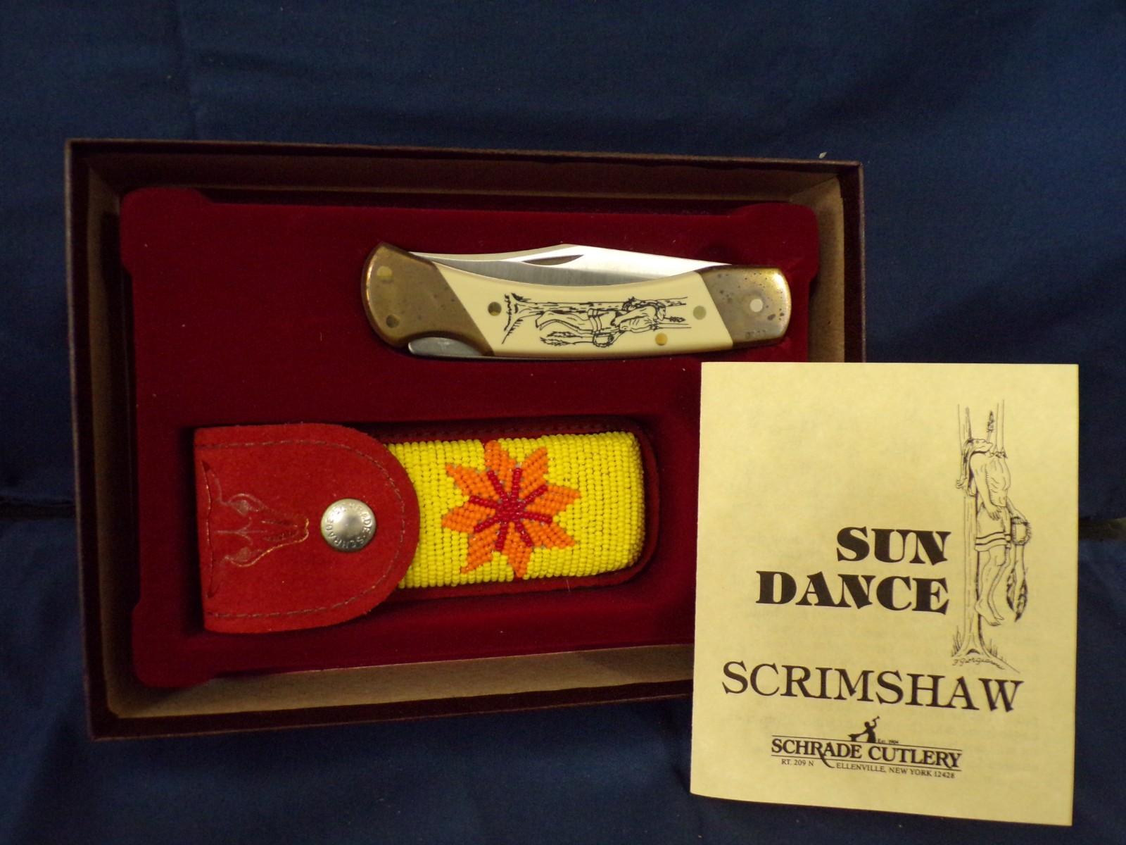 SCHRADE Sundance pocket knife - Shrimshaw Series - Limited Edition SCHRADE Sundance pocket knife - Shrimshaw Series - Limited Edition