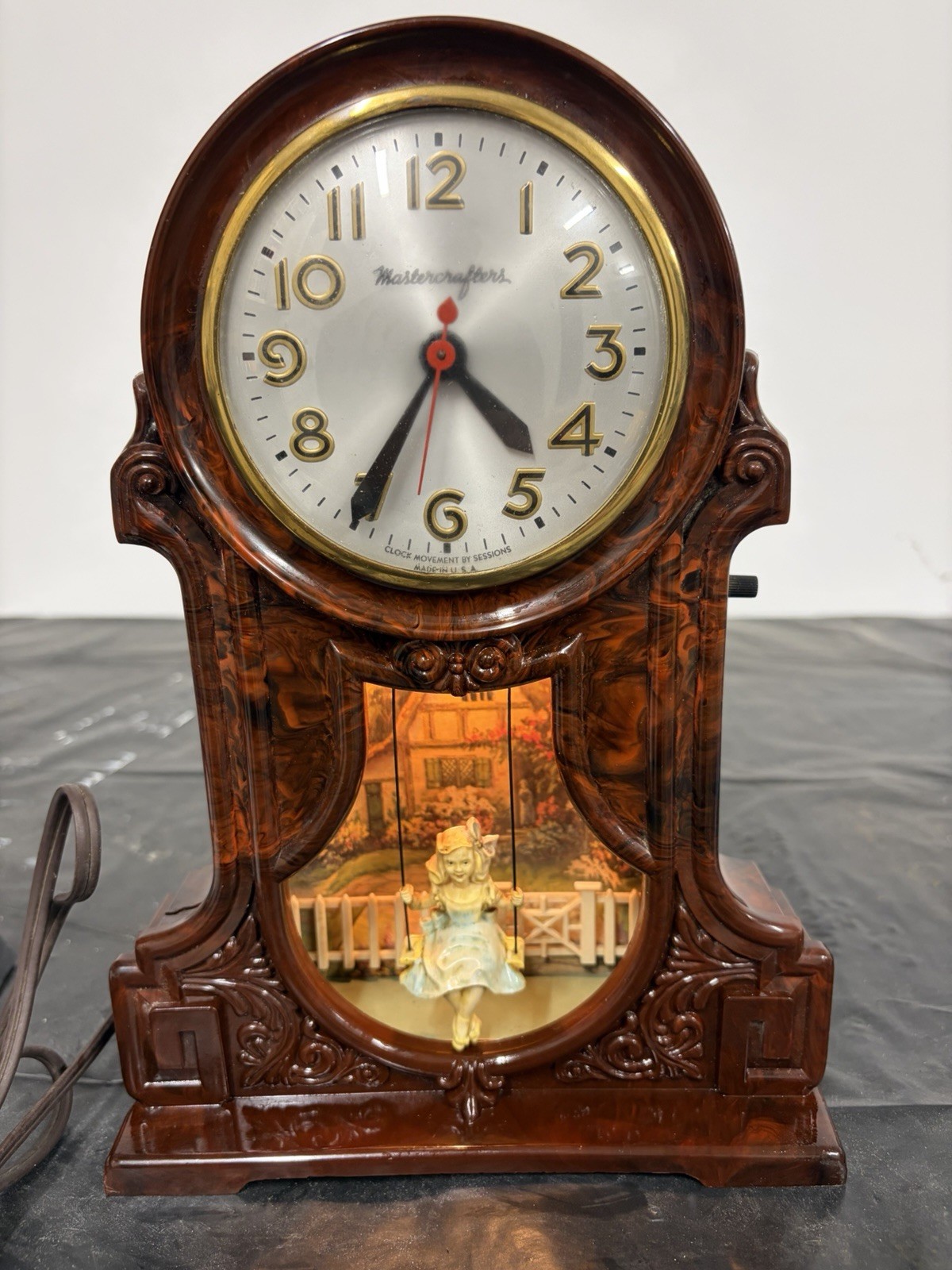 VINTAGE MASTERCRAFTERS SESSIONS ANIMATED SWINGING GIRL LIGHTED CLOCK - READ VINTAGE MASTERCRAFTERS SESSIONS ANIMATED SWINGING GIRL LIGHTED CLOCK - READ