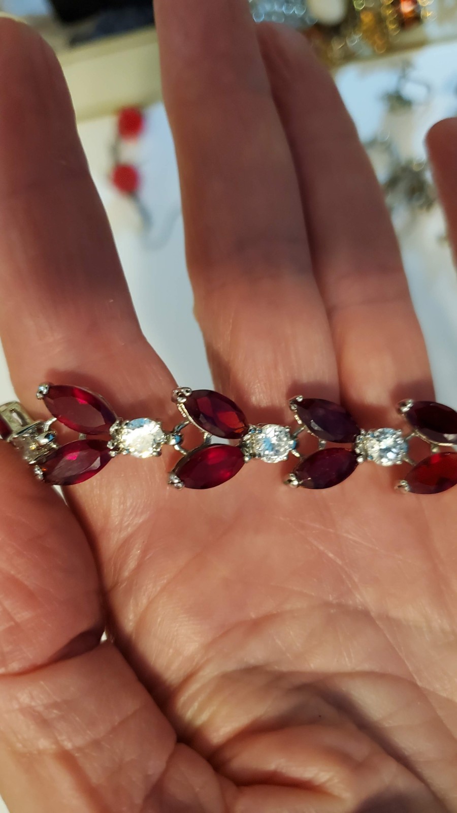 Vintage silver tone ruby red rhinestones bracelet