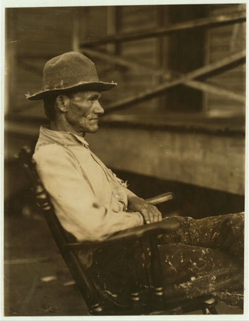 Photo:Columbus Georgia 1913 Mill Worker Dependent Father Portrait