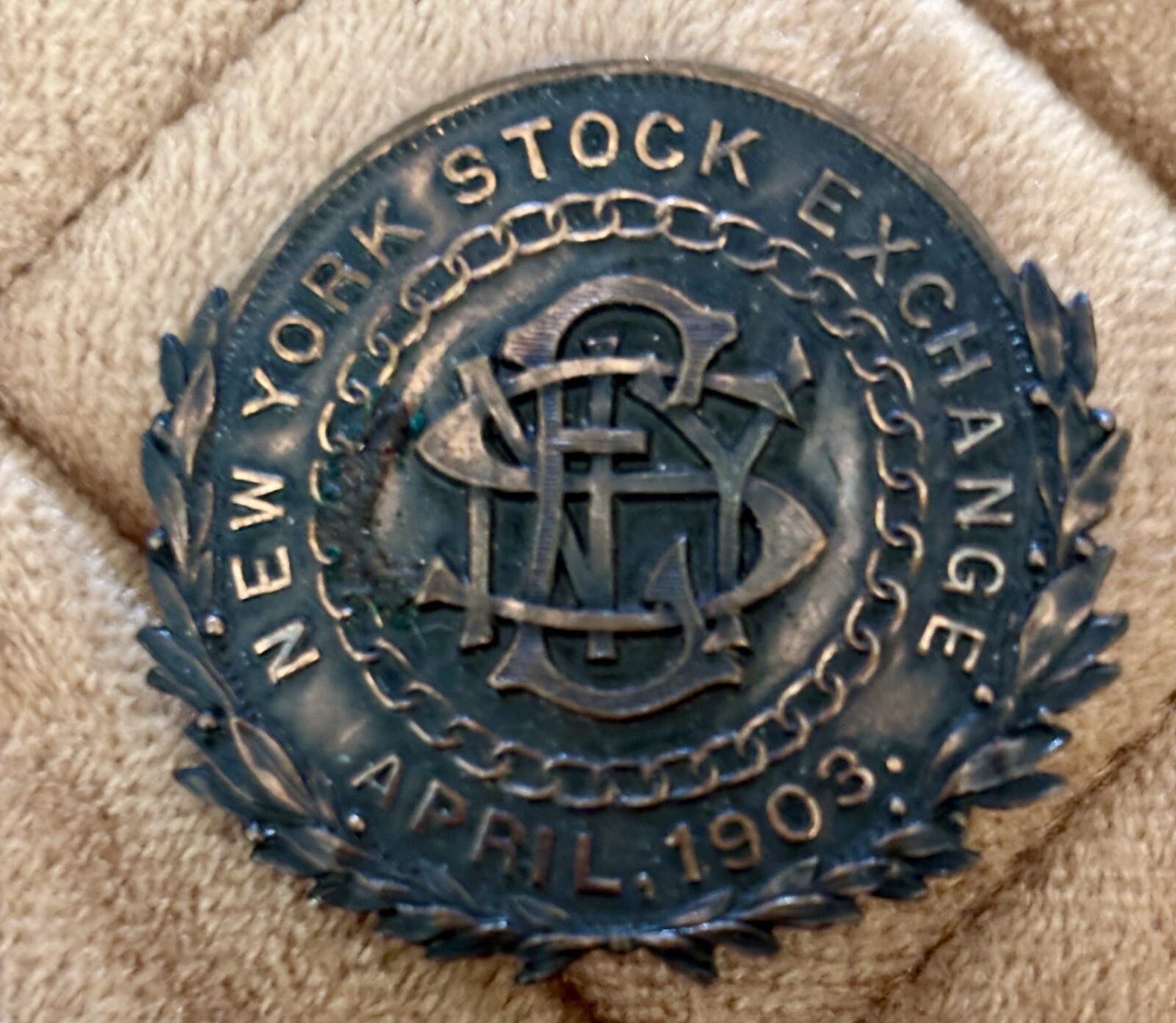 Vtg NEW YORK STOCK EXCHANGE 1903 Badge Mint Condition. RARE Whitehead & Hoac NJ Vtg NEW YORK STOCK EXCHANGE 1903 Badge Mint Condition. RARE Whitehead & Hoac NJ