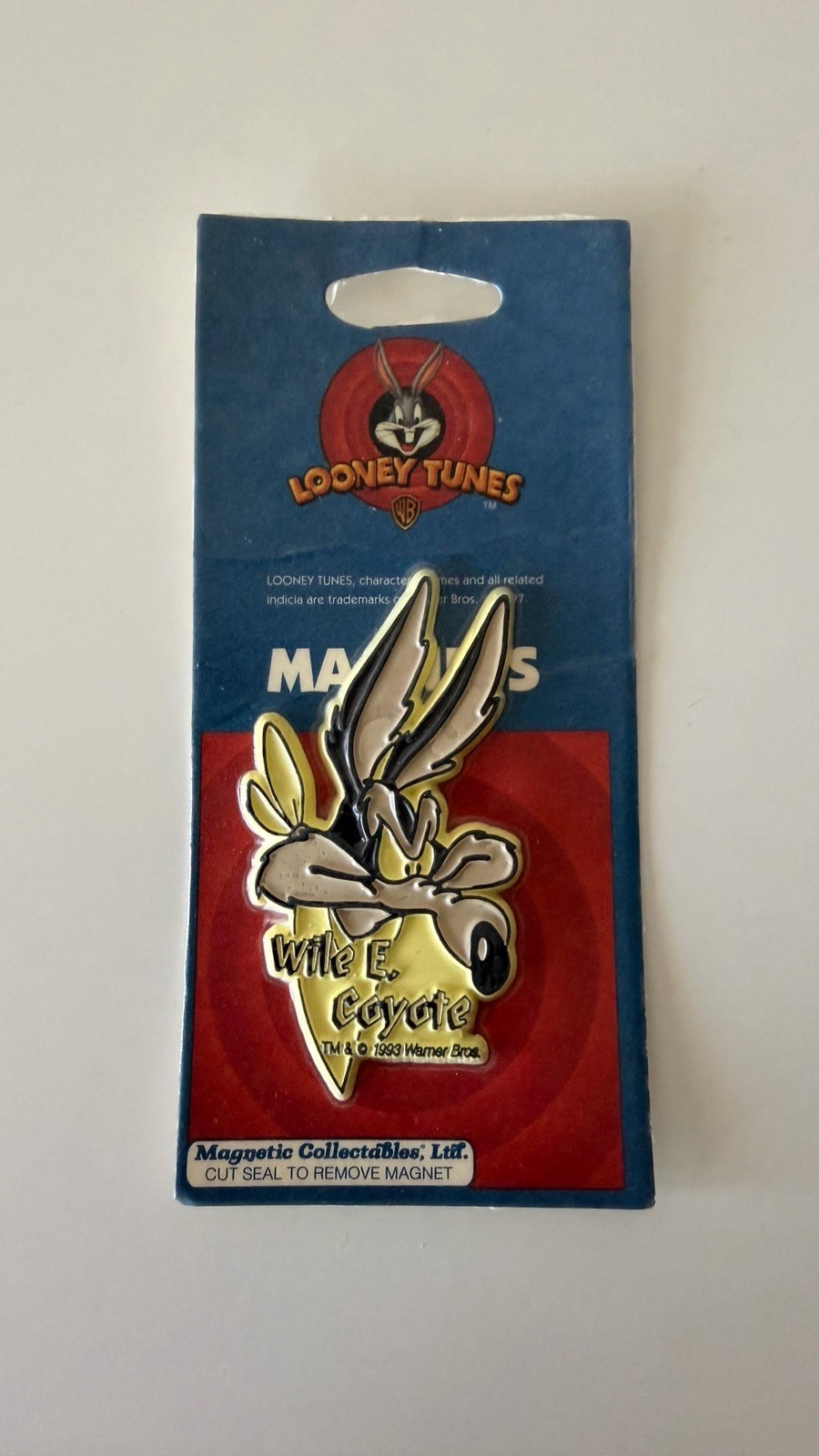 VTG 1993 Wille E Coyote Refrigerator Magenet Looney Runes Warner Bros Collection VTG 1993 Wille E Coyote Refrigerator Magenet Looney Runes Warner Bros Collection