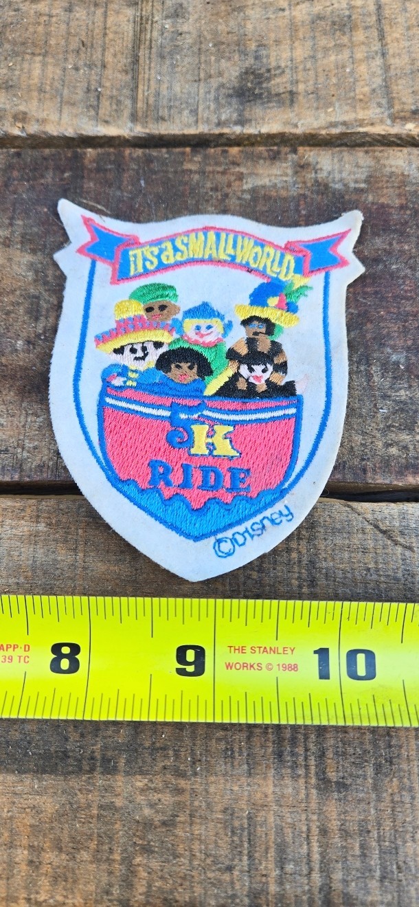 Disneyland It's a Small World 5K Special Event Patch 1993