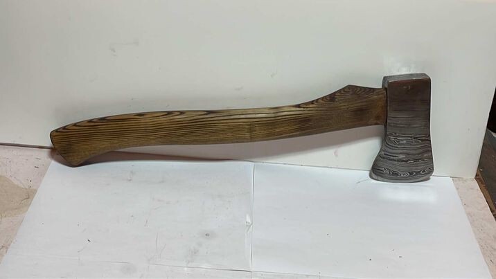 New Beautiful Handmade Damascus Steel AXE Plumb National pattern with sheath