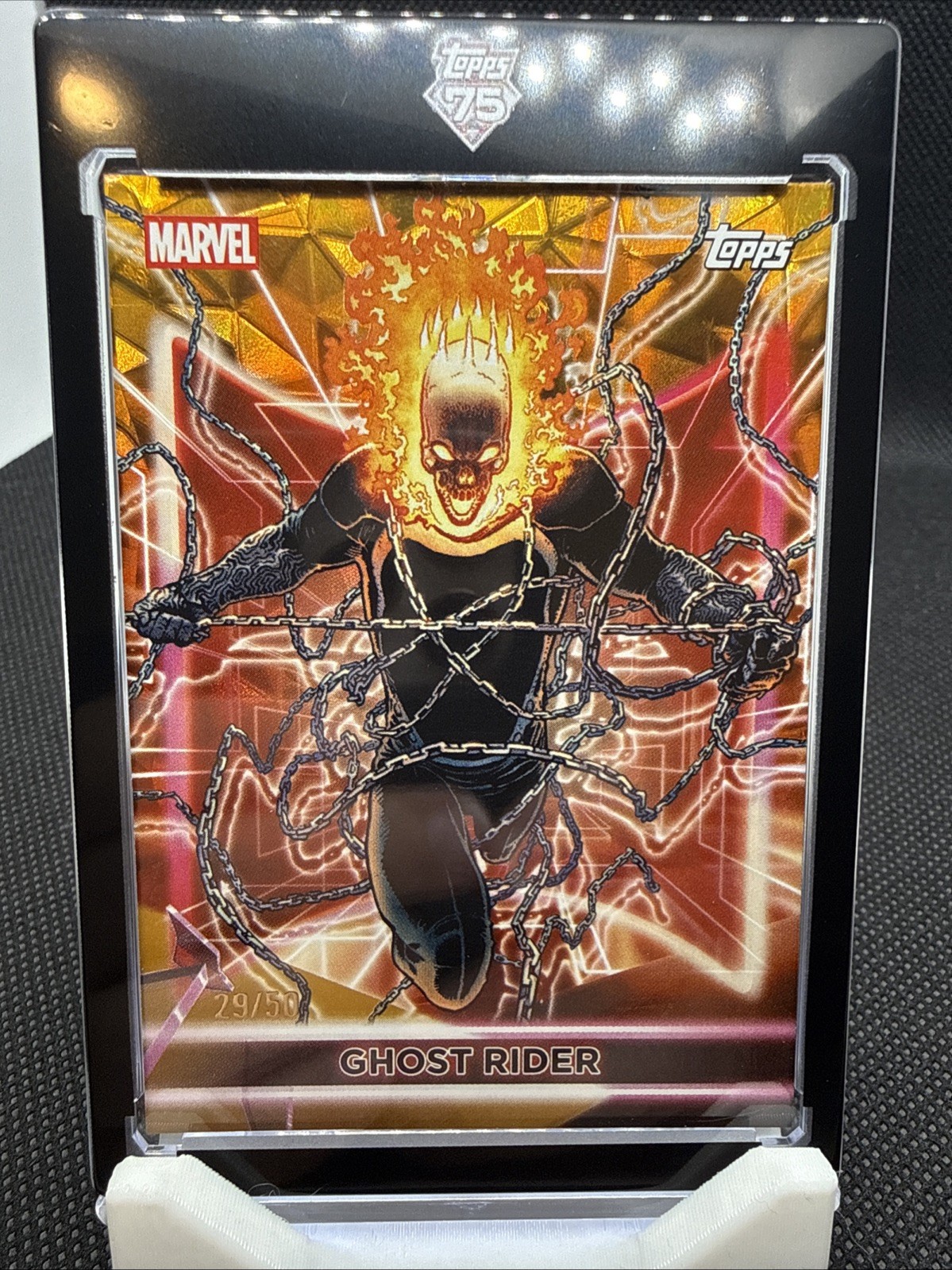 2026 Topps Neon Marvel Ghost Rider Gold Diamanté 🔥 🏍️ 29/50 LE Mag Included 2026 Topps Neon Marvel Ghost Rider Gold Diamanté 🔥 🏍️ 29/50 LE Mag Included