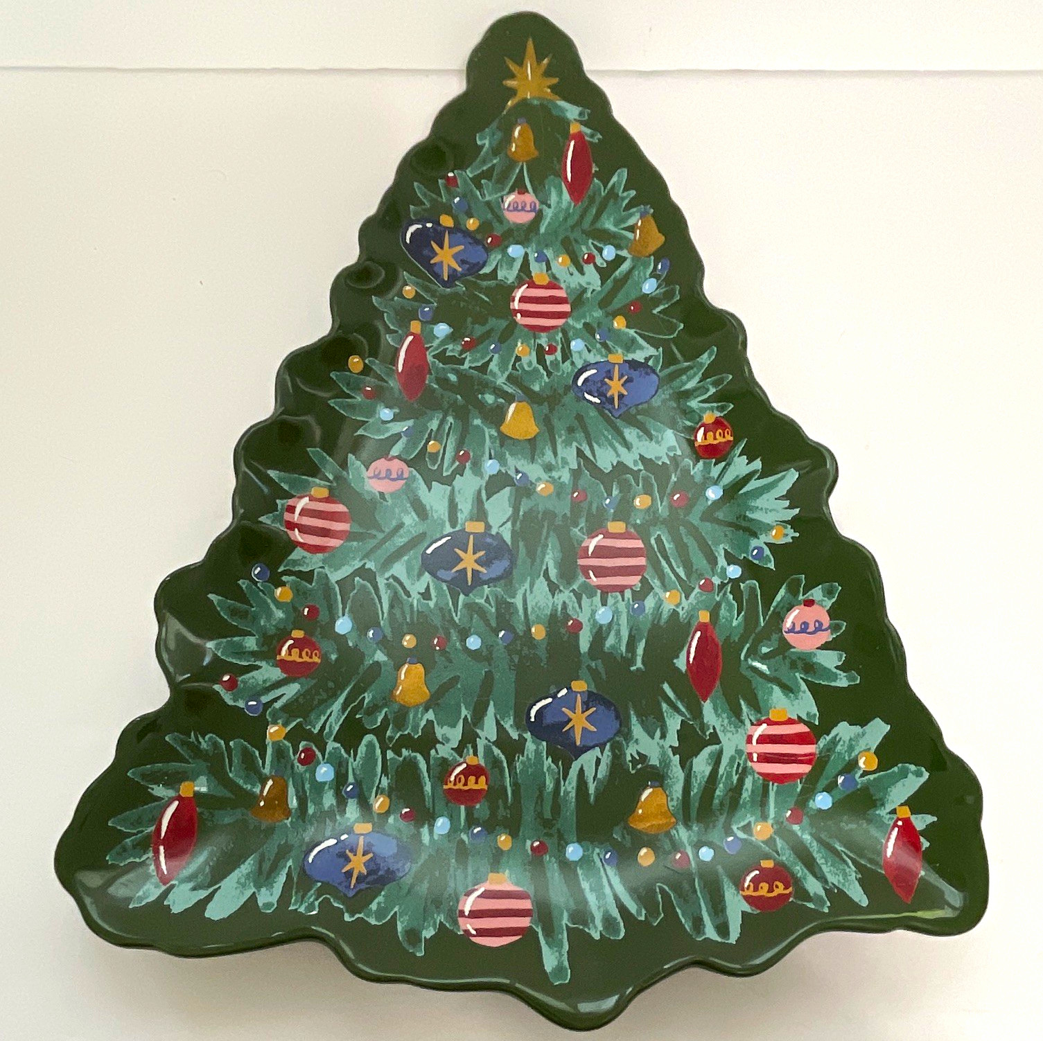 Large Threshold Christmas Tree Shaped Green Stoneware Serving Plate 15 x 10 Large Threshold Christmas Tree Shaped Green Stoneware Serving Plate 15 x 10