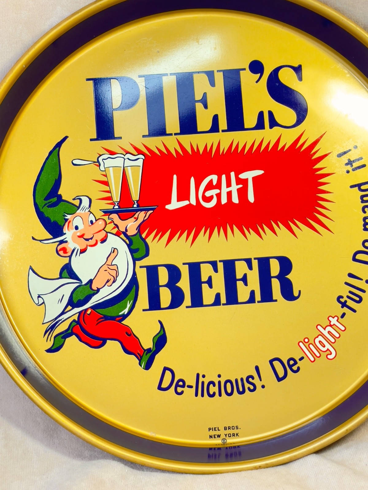 PIEL’S LIGHT BEER Vtg 12 PIEL’S LIGHT BEER Vtg 12
