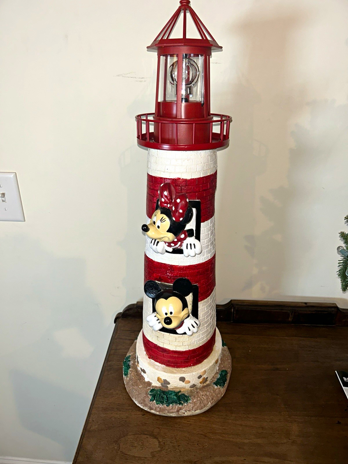 Rare Disney Mickey & Minnie Mouse Solar Lighthouse Garden Statue / Yard Ornament Rare Disney Mickey & Minnie Mouse Solar Lighthouse Garden Statue / Yard Ornament