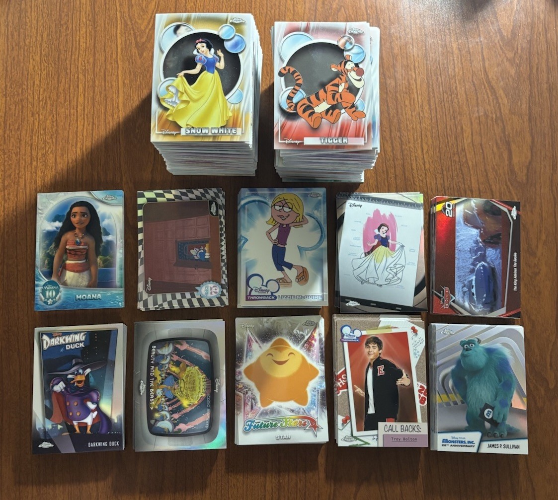 2026 Topps Chrome Disney Complete Base Set #1-200 + 10 Complete Insert Sets QTY