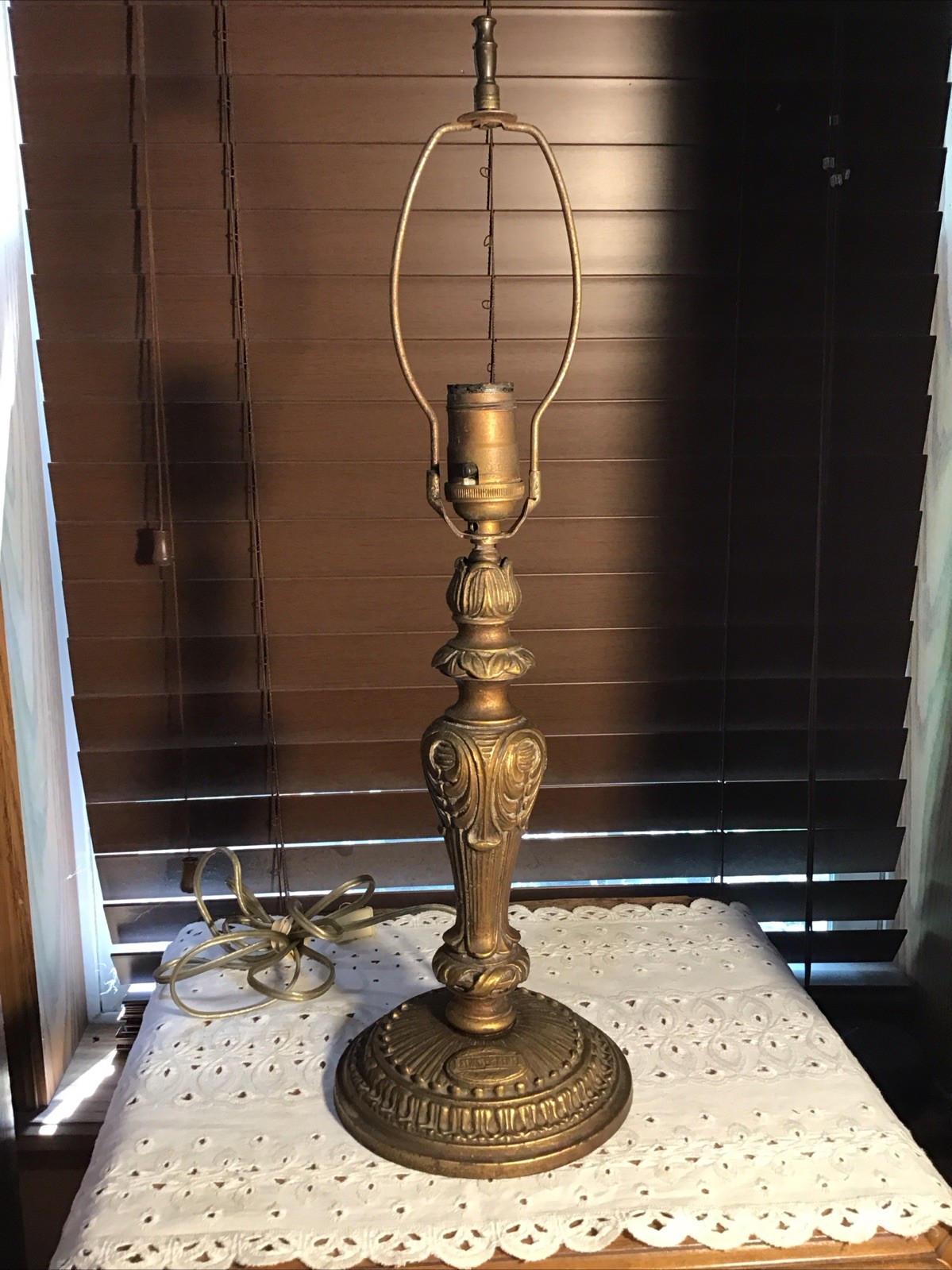 Antique Atwater Kent Radio Metal Advertising Lamp Antique Atwater Kent Radio Metal Advertising Lamp