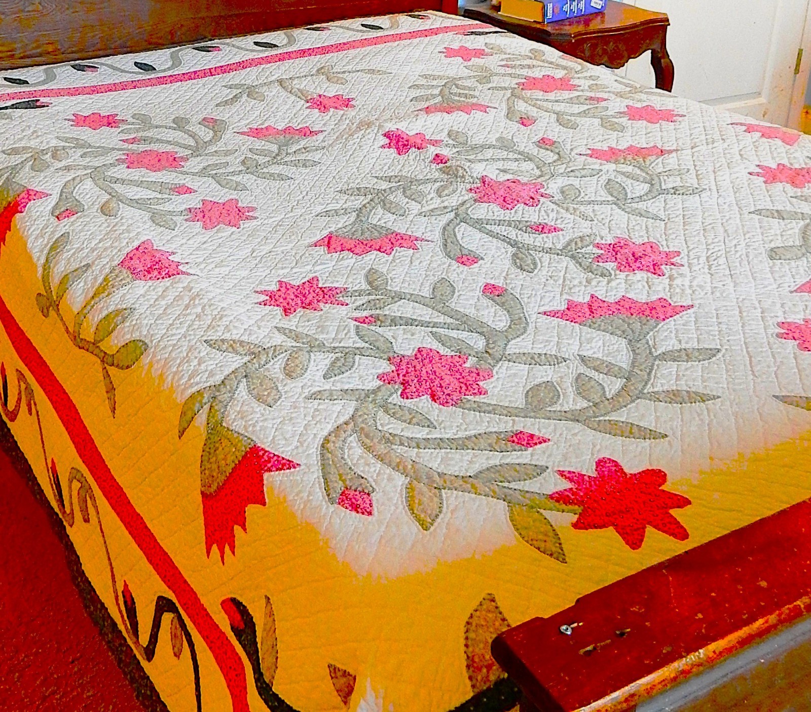 Antique Whig Rose Applique Red/Green Handmade Quilt 92