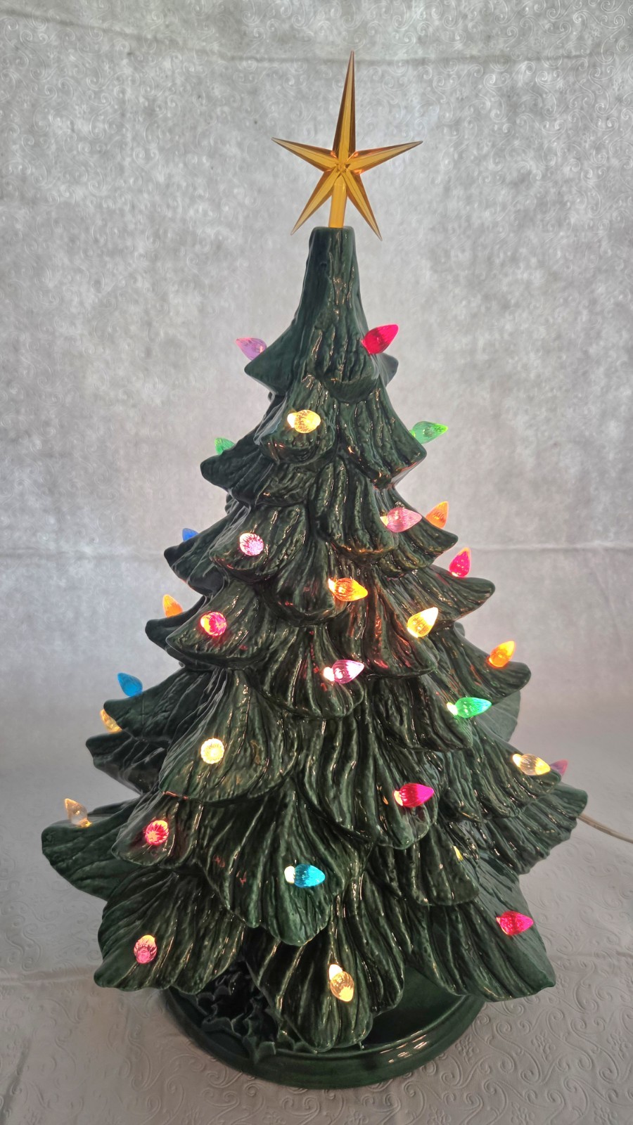 Vintage 1987 Ceramic Christmas Tree 16\
