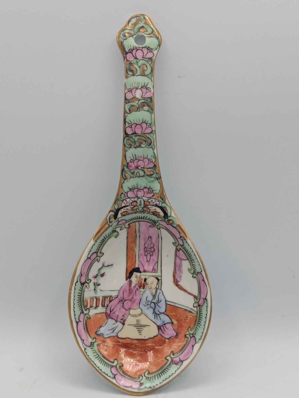 Rare Chinese Famille Rose Medallion Hand-Painted Large 8.5