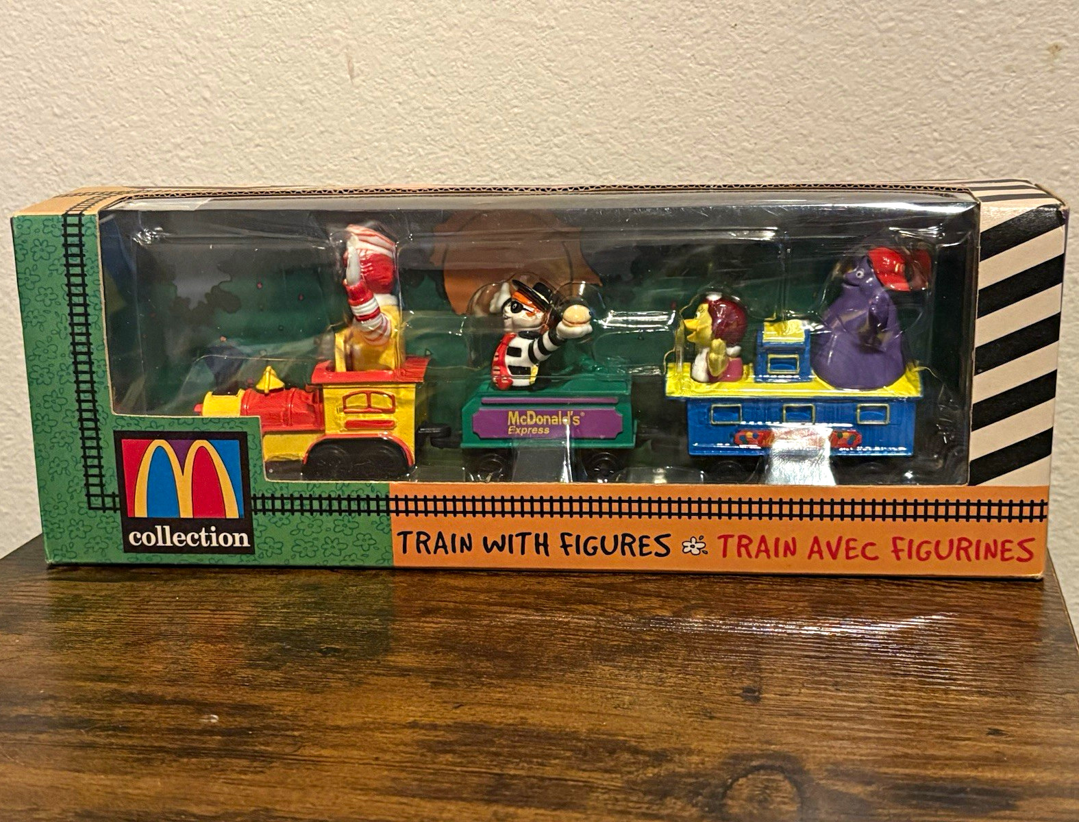 Ertl Collectibles McDonald's Collection Diecast Train Set w/ Figures 1996 NIB