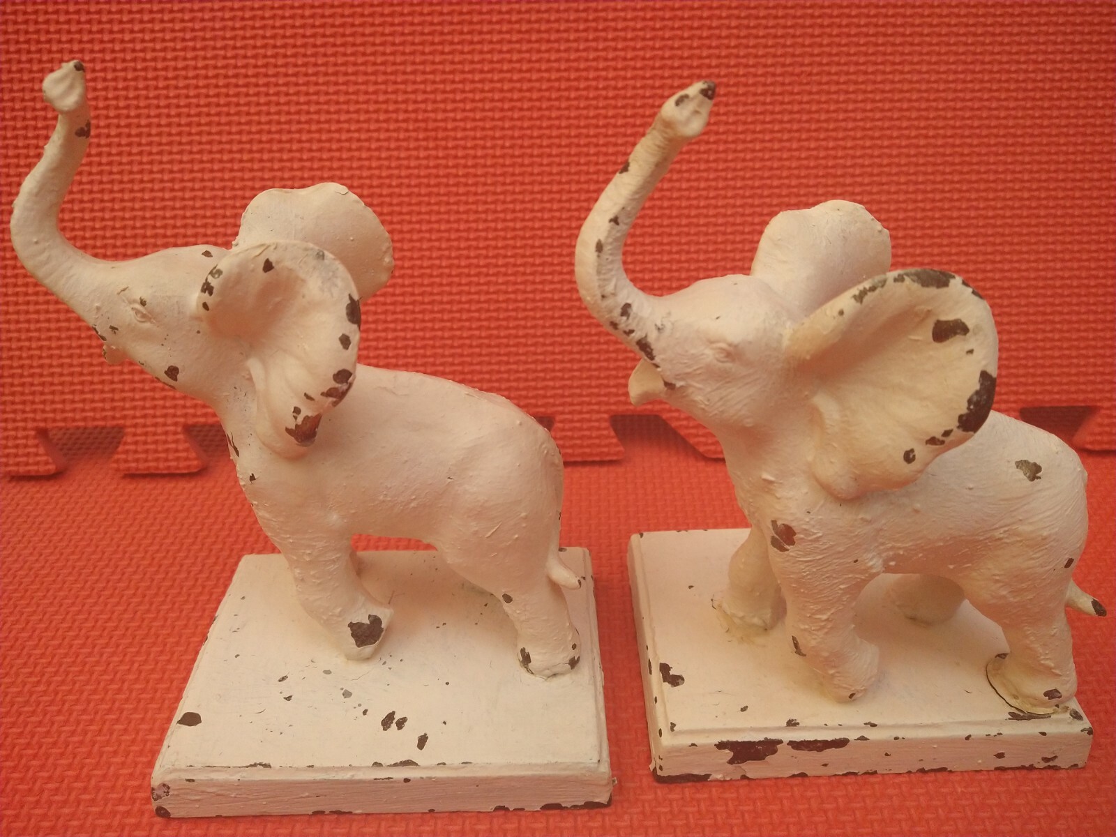 Cast Iron Pair of Elephant Figurines Approx. 7 x 5\ Cast Iron Pair of Elephant Figurines Approx. 7 x 5\