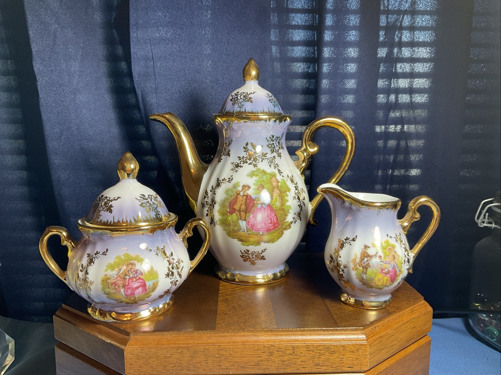 Kleiber Bavaria Germany Teapot Creamer Sugar Bowl Handarbeit 22k Goldauflage Set Kleiber Bavaria Germany Teapot Creamer Sugar Bowl Handarbeit 22k Goldauflage Set