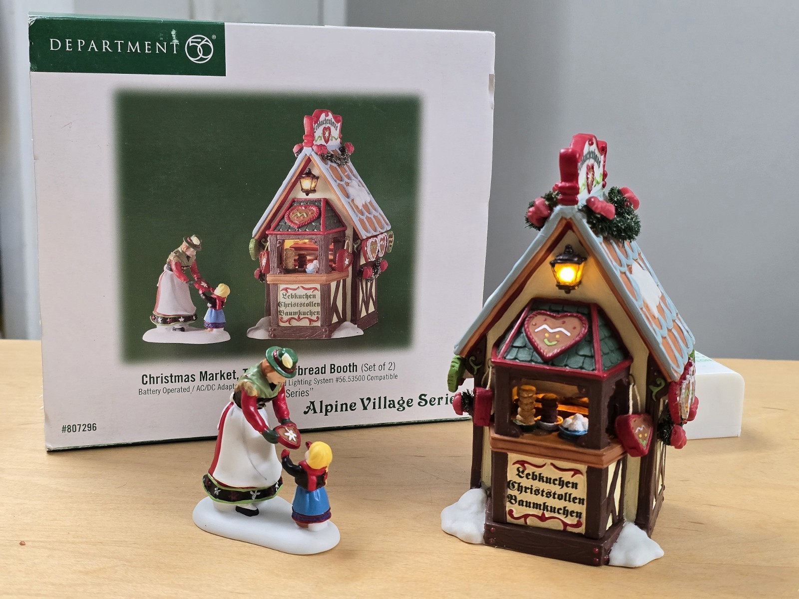 Dept 56 Alpine Village Christmas Market Gingerbread Booth 807296 Retired New Dept 56 Alpine Village Christmas Market Gingerbread Booth 807296 Retired New