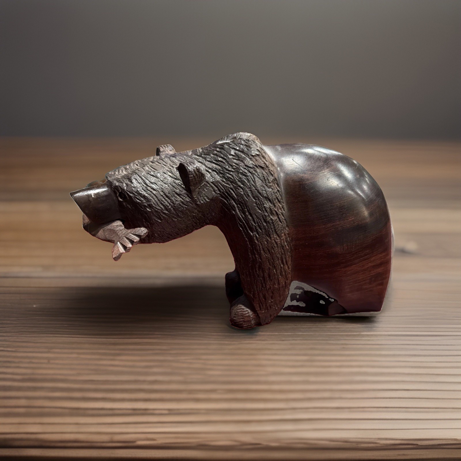 Ironwood Bear W/Fish Figurine Hand Carved Cabin Native American 8 1/2”L Ironwood Bear W/Fish Figurine Hand Carved Cabin Native American 8 1/2”L