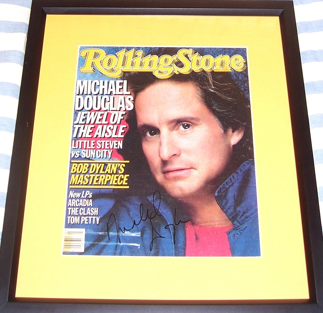 Michael Douglas signed 1986 Rolling Stone cover custom framed (JSA) Wall Street
