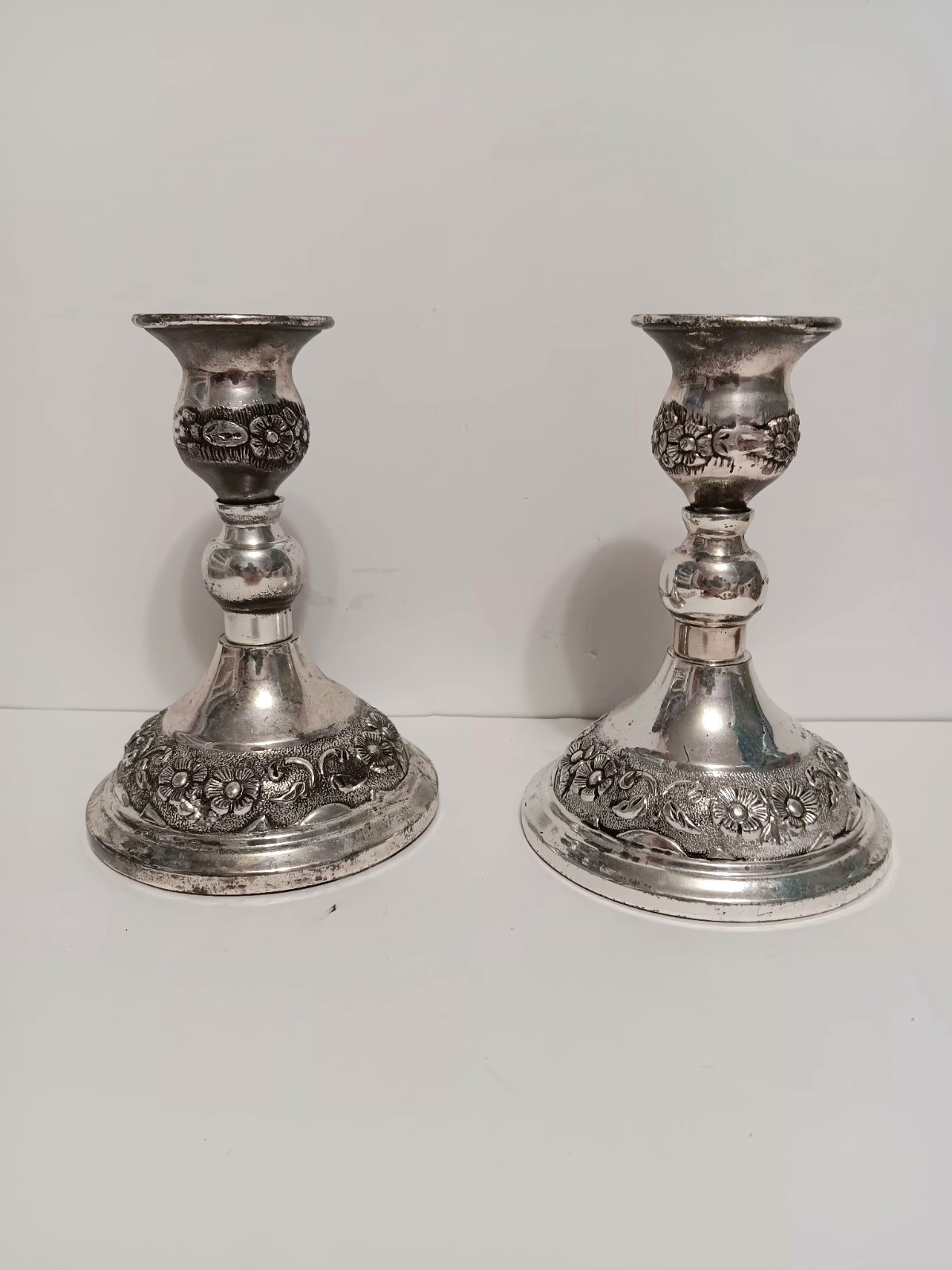 Godinger Silver Art Co Pair Of  Candle Stick Holders Silver TONED 5.5
