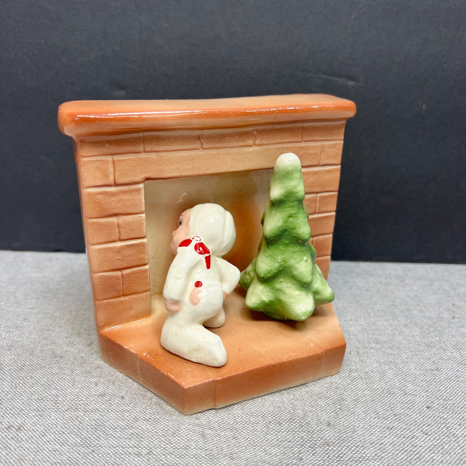 Vtg Napco ? Christmas Fireplace Baby Girl Tree Ceramic Planter 1950s MCM READ