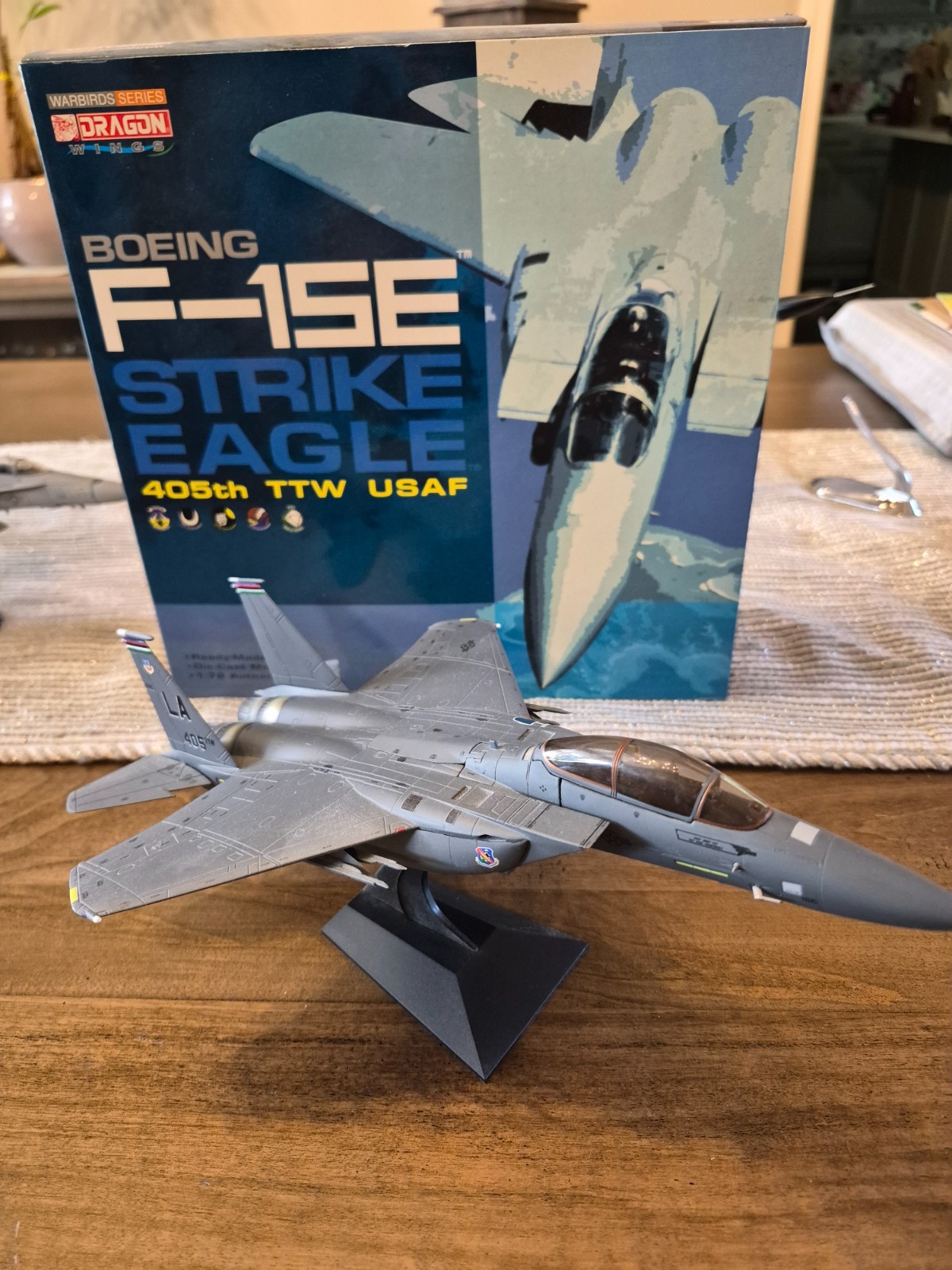 1/72 scale Boeing F-15E Strike Eagle USAF 405th TTW Dragon Diecast 1/72 scale Boeing F-15E Strike Eagle USAF 405th TTW Dragon Diecast