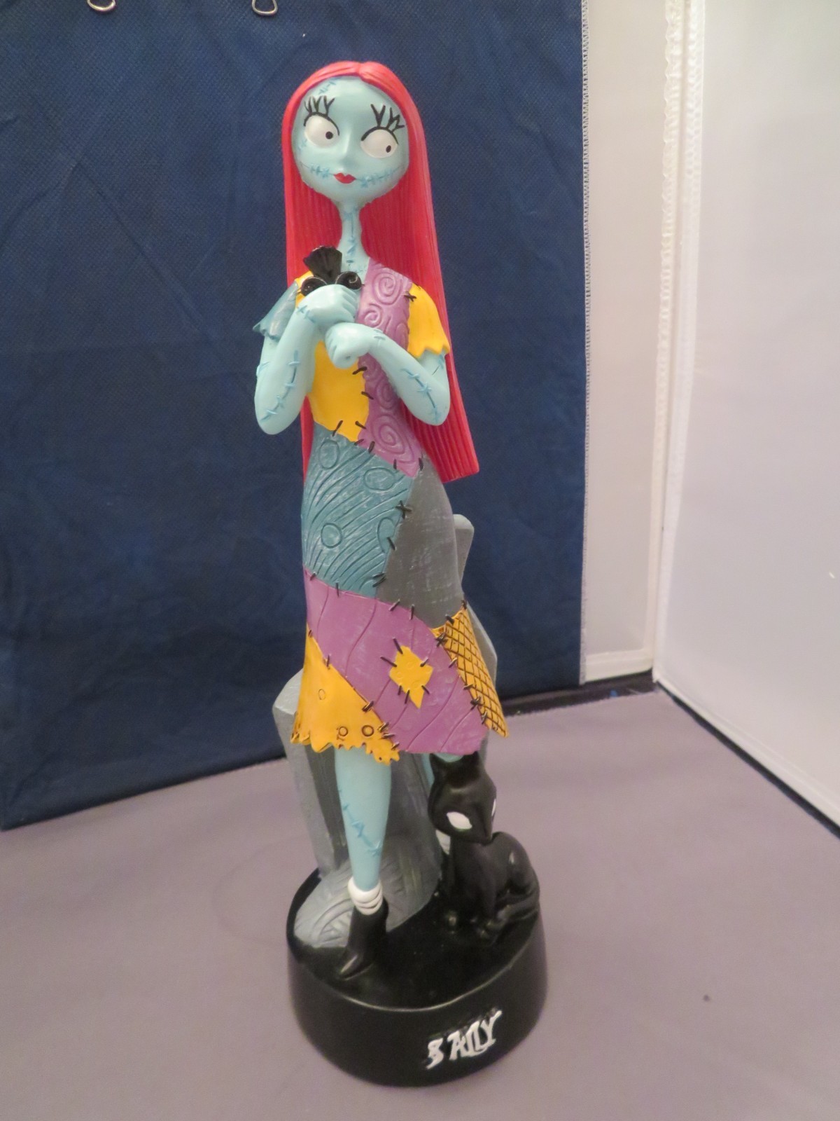The Nightmare Before Christmas Sally w/ Black Cat & Black Flower 12\