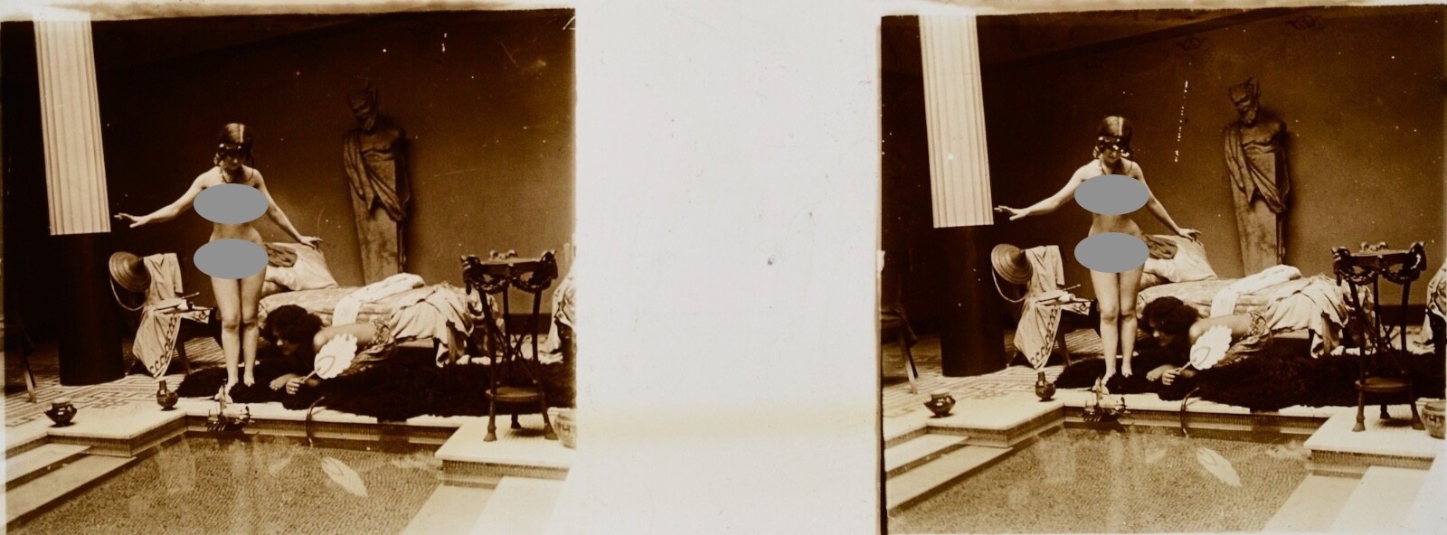 Stereo view on glass. Jules Richard Atrium, Art Nude. 45x107mm. 1900.